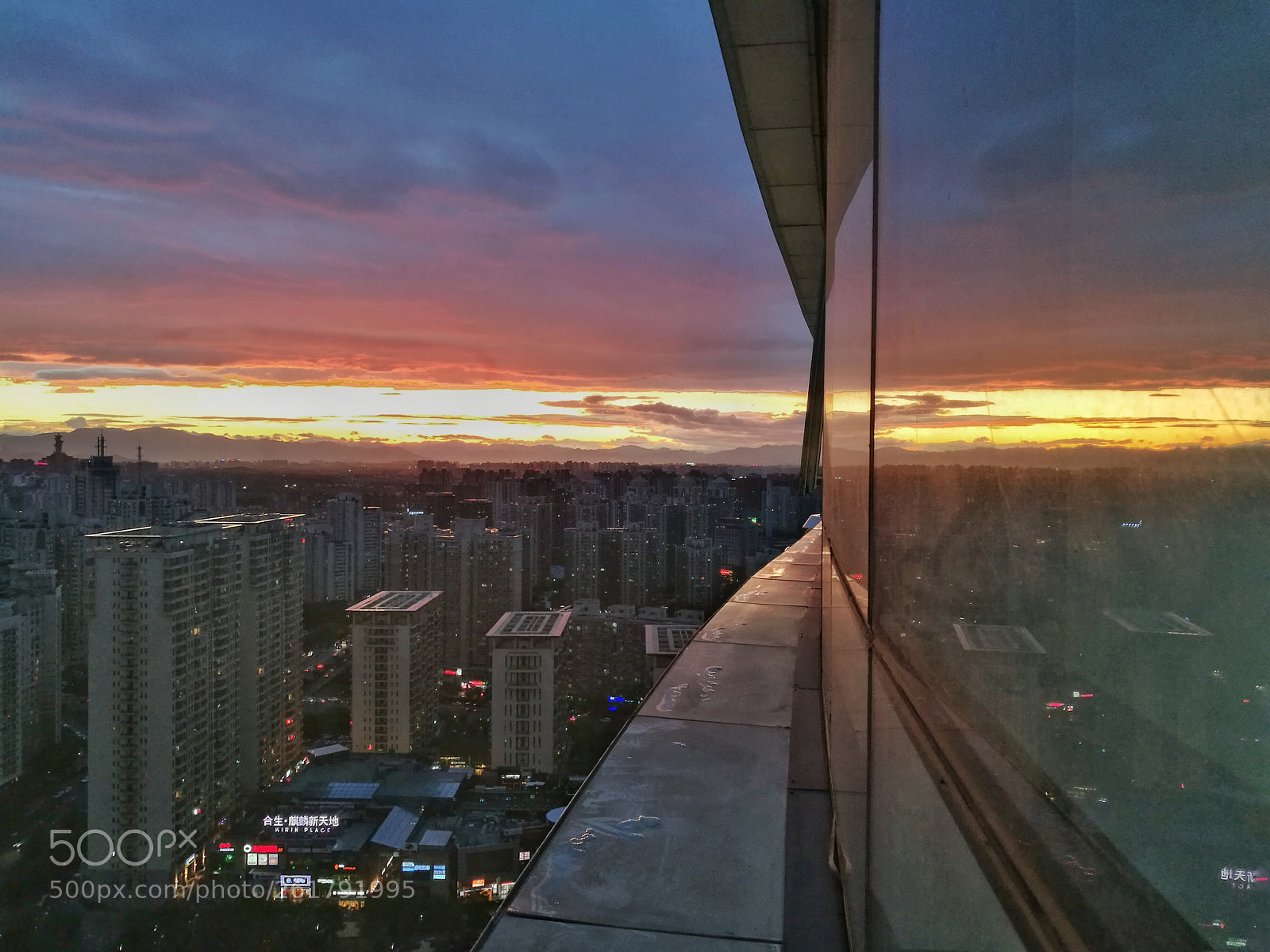 HUAWEI P9 sample photo. 窗外 photography