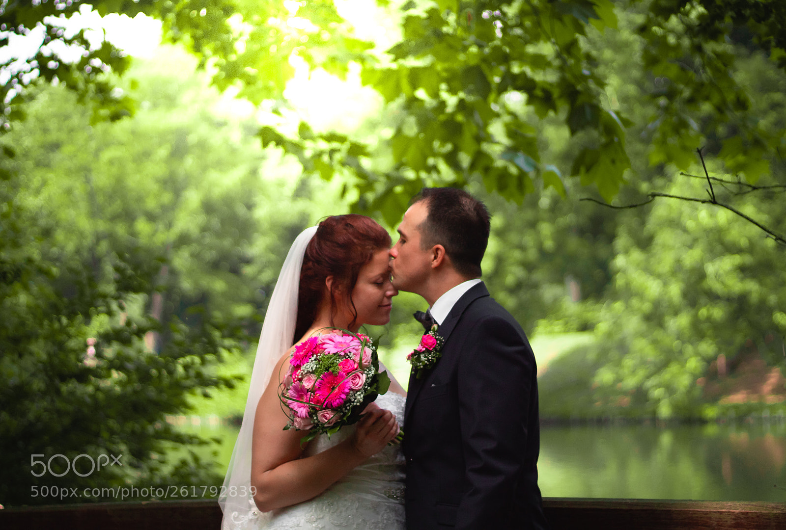 Canon EOS 1300D (EOS Rebel T6 / EOS Kiss X80) sample photo. Uncles wedding photography