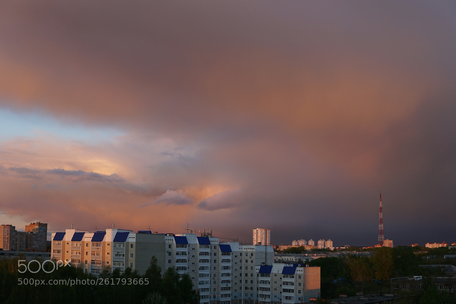 Sony a6000 + Sigma 30mm F1.4 DC DN | C sample photo. Stormy pink sunset photography