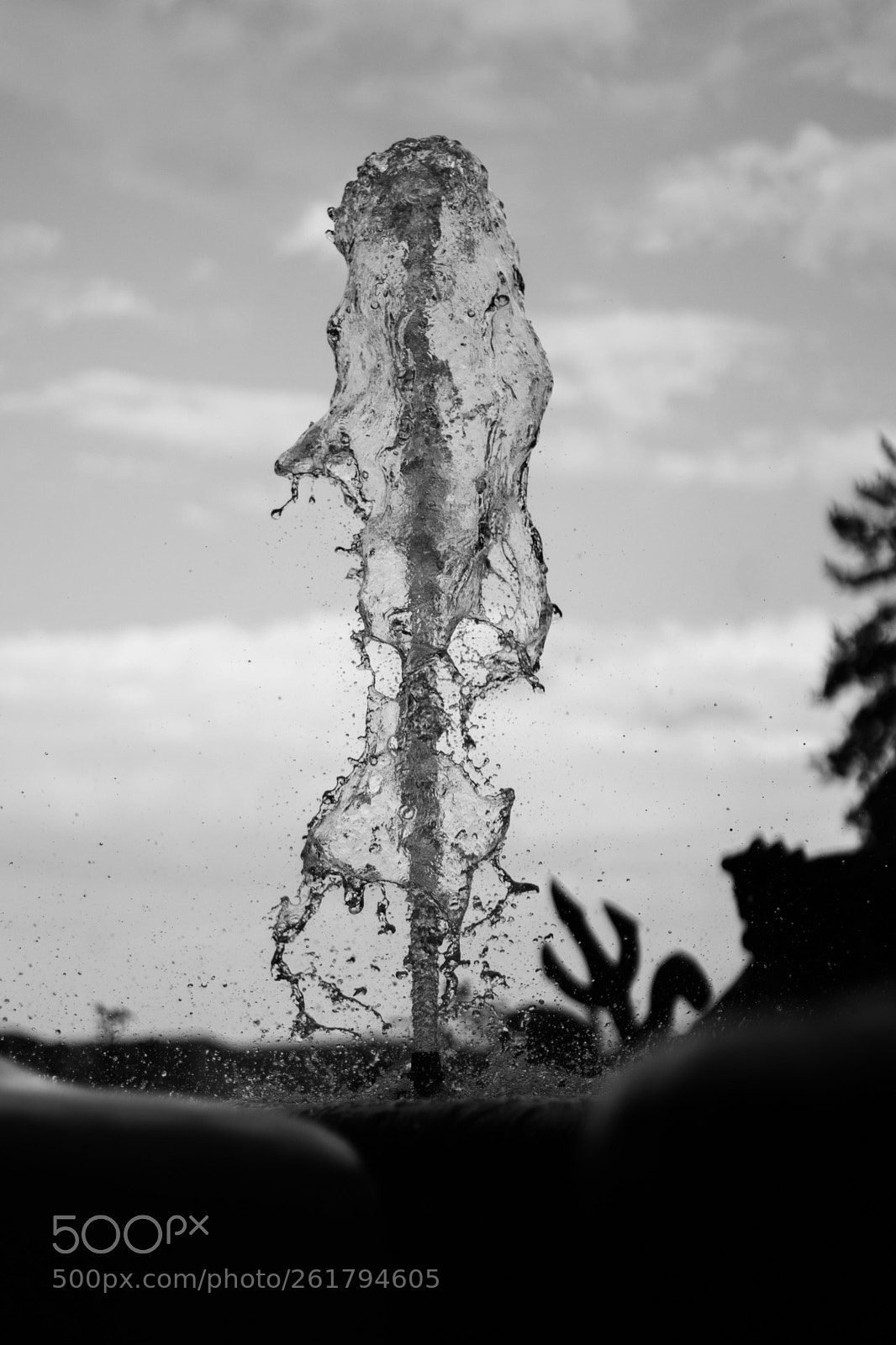 Canon EOS 80D sample photo. Dancing water photography