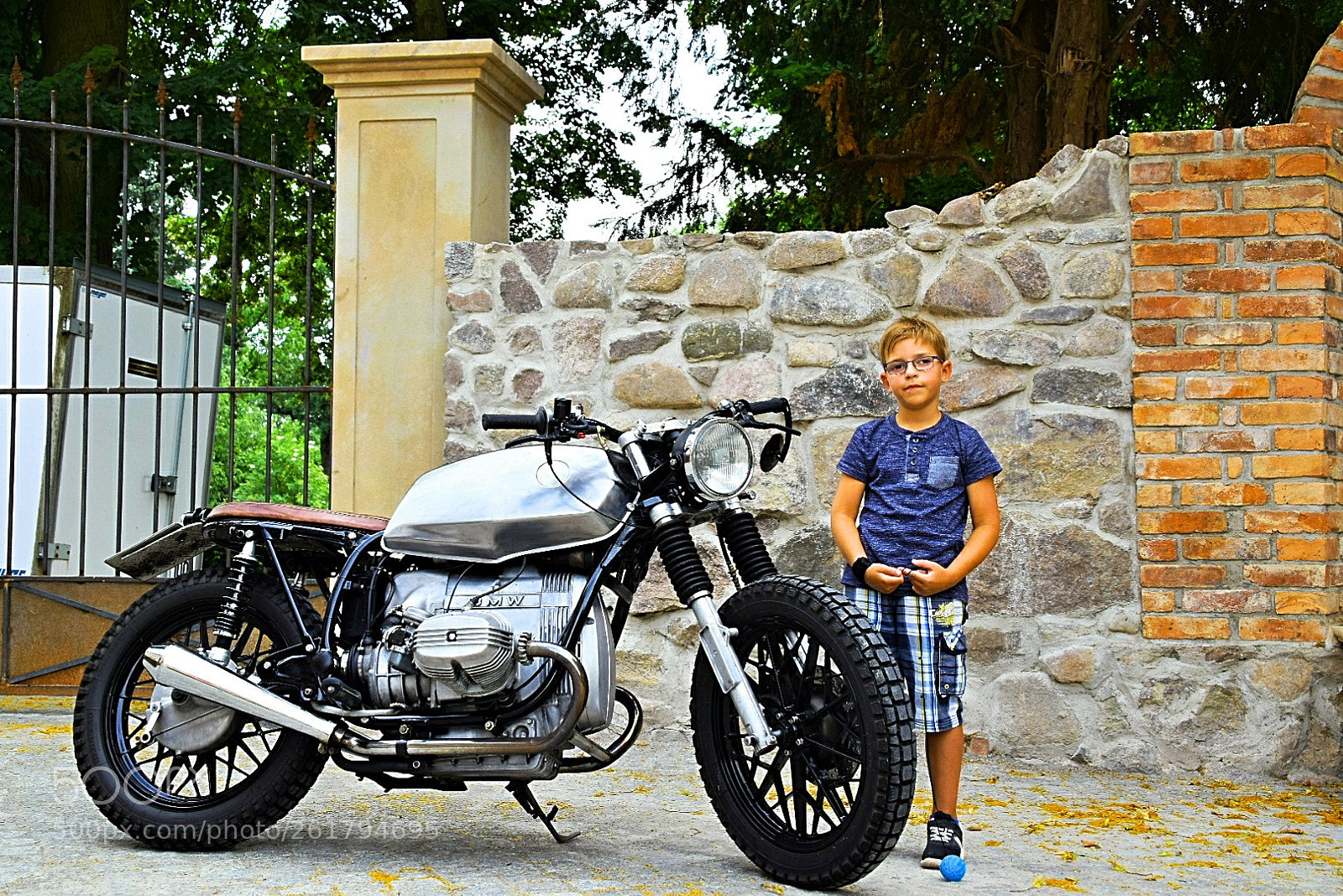 Nikon D5300 sample photo. Bmw! photography