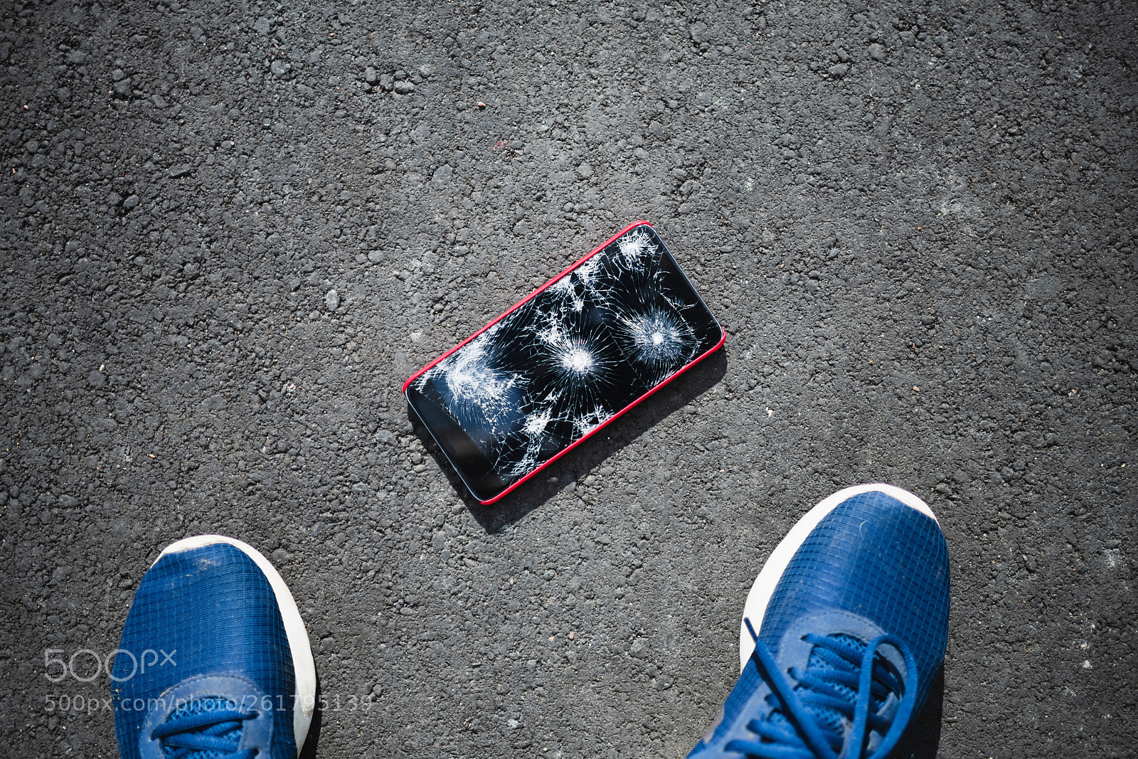 Nikon D850 sample photo. Smartphone with broken screen photography
