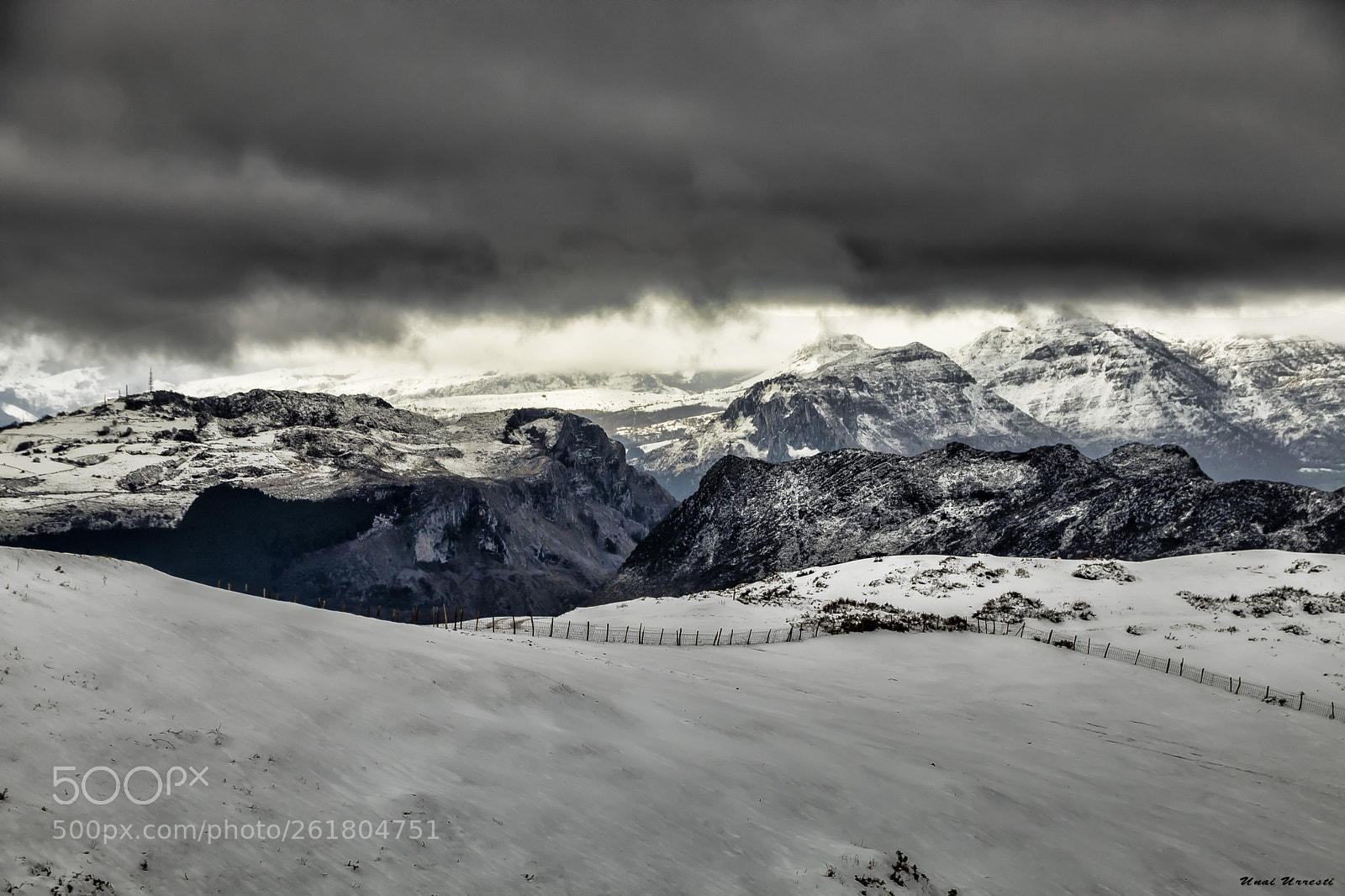 Canon EOS 77D (EOS 9000D / EOS 770D) sample photo. Nieve en los montes. photography