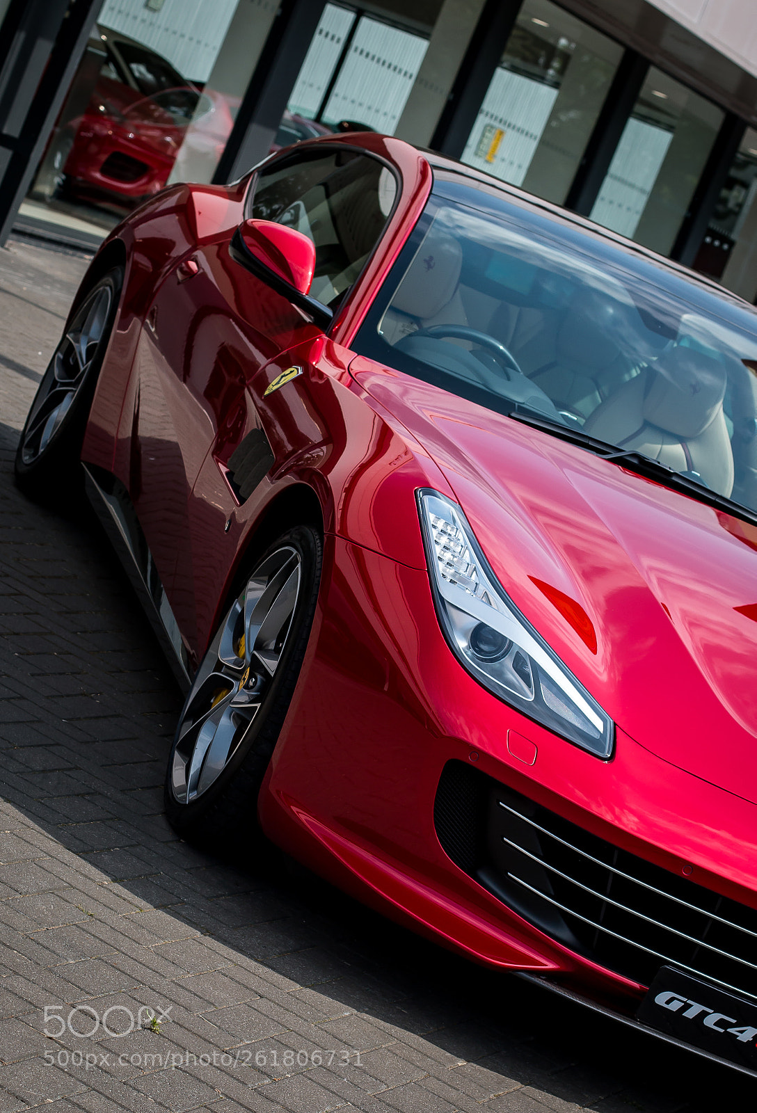 Canon EOS 70D sample photo. A modern ferrari. photography