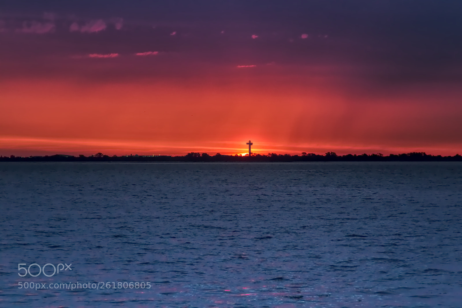 Canon EOS M5 sample photo. Sunrise behind jfk airport photography