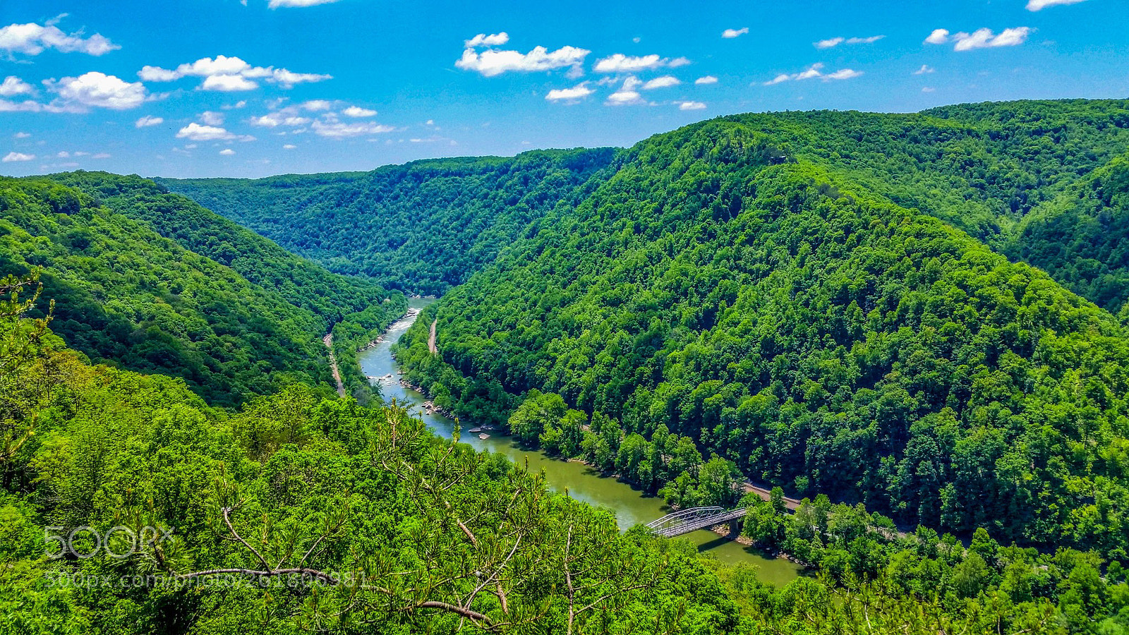 Samsung Galaxy S5 sample photo. New river photography