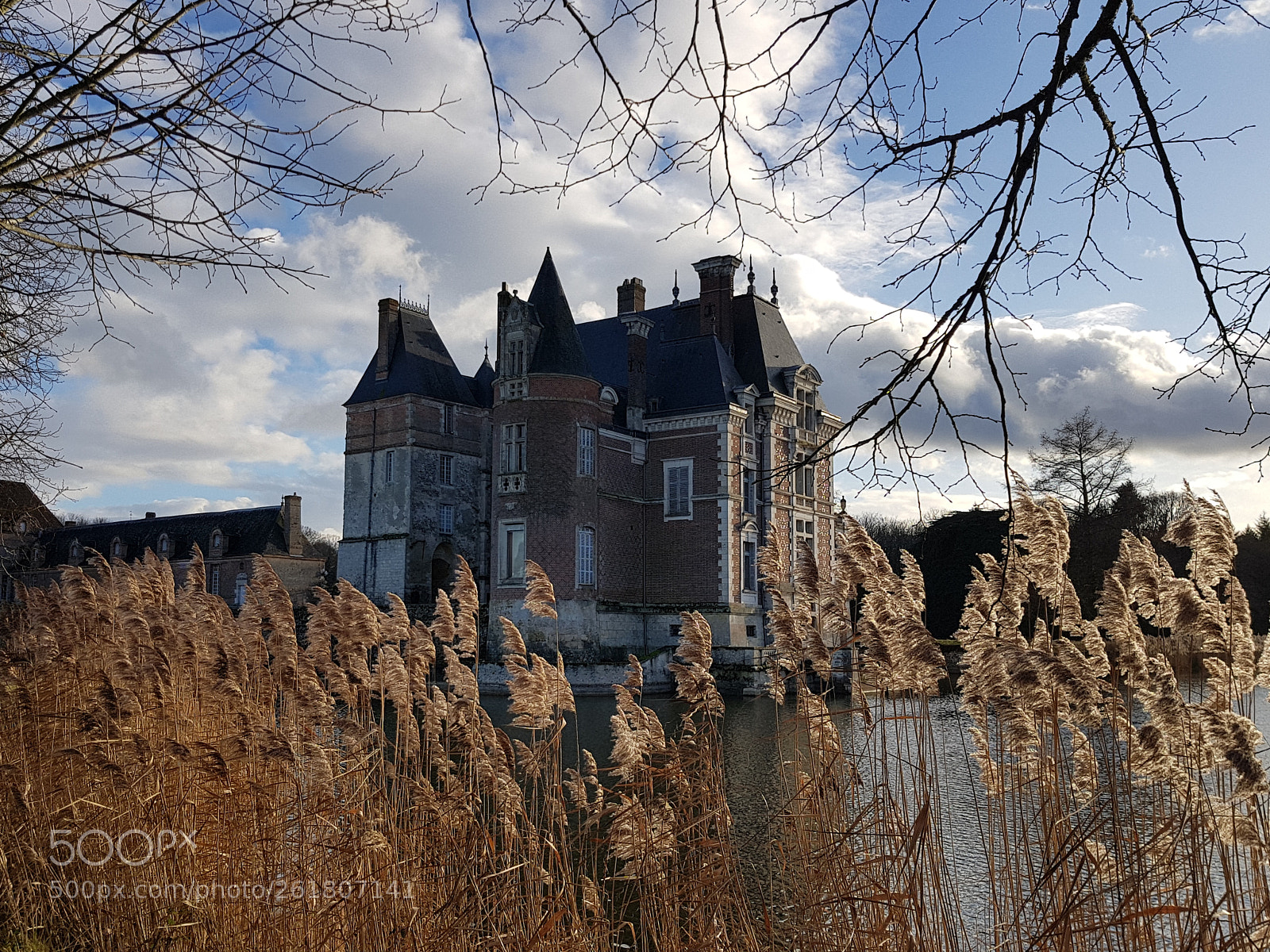 Samsung Galaxy S8 sample photo. Castle @ la bussière photography