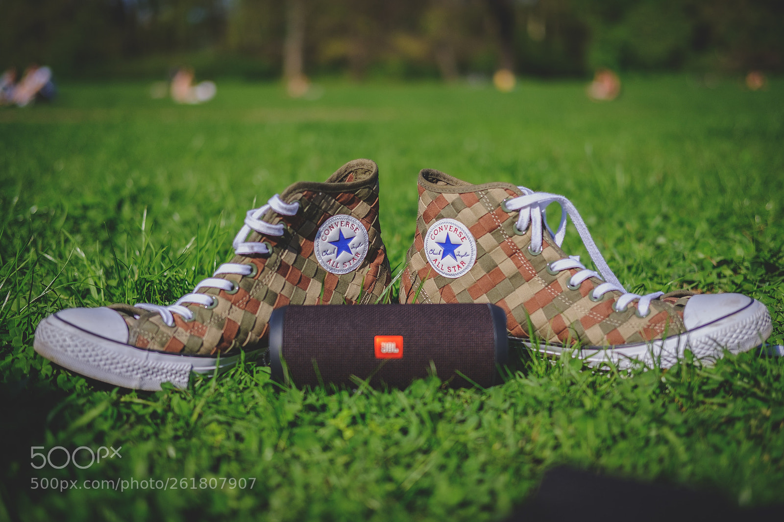 Fujifilm X-T20 sample photo. These chucks are made photography