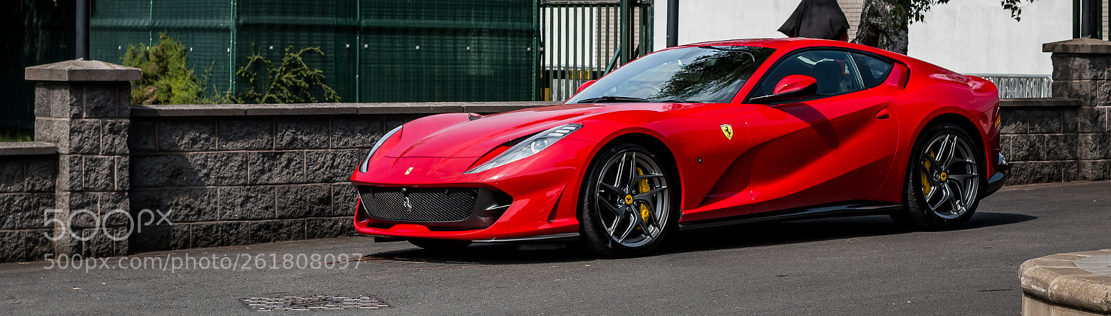 Canon EOS 70D sample photo. Ferrari 812 superfast photography