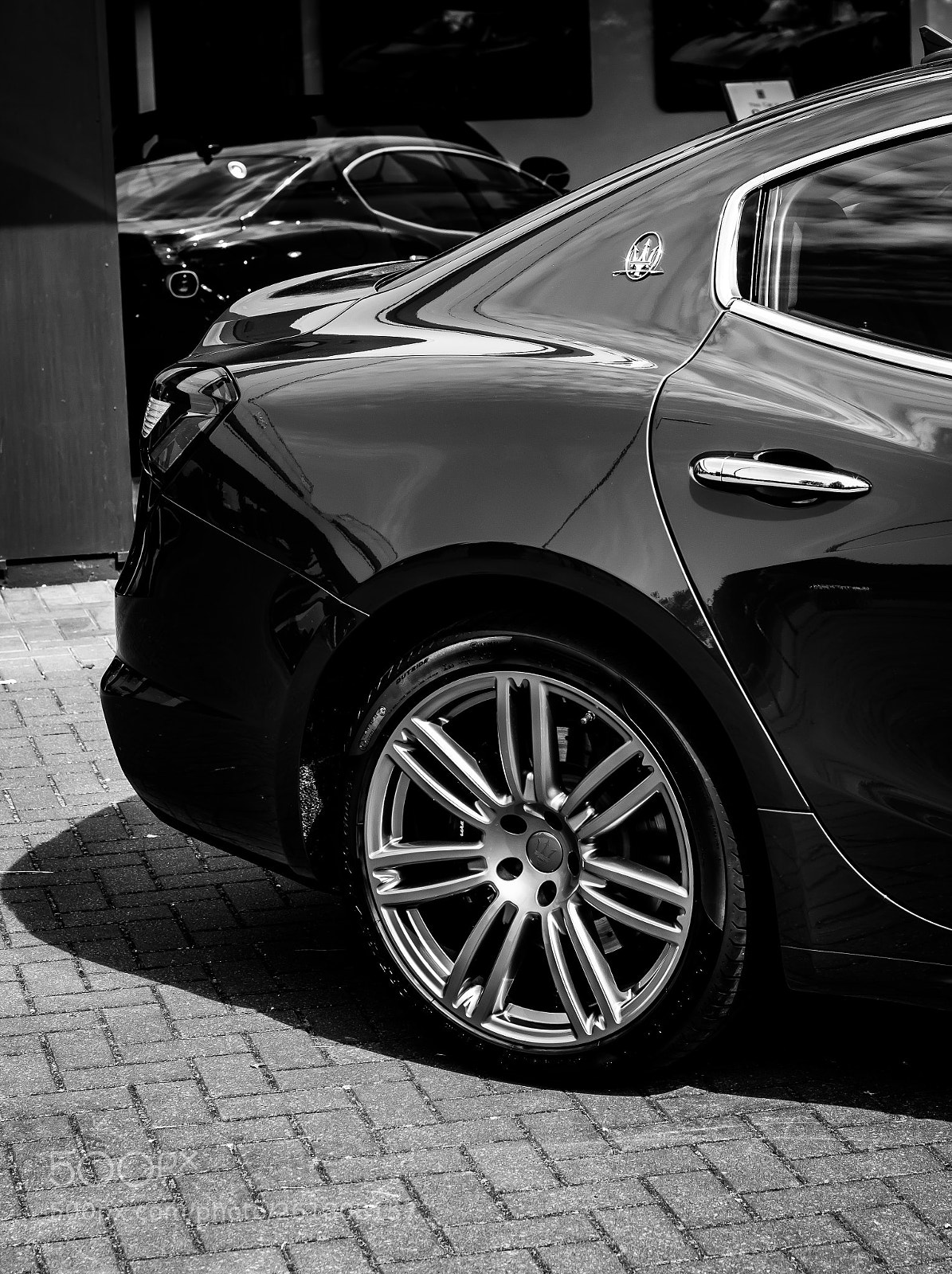 Canon EOS 70D sample photo. Maserati ghibli photography