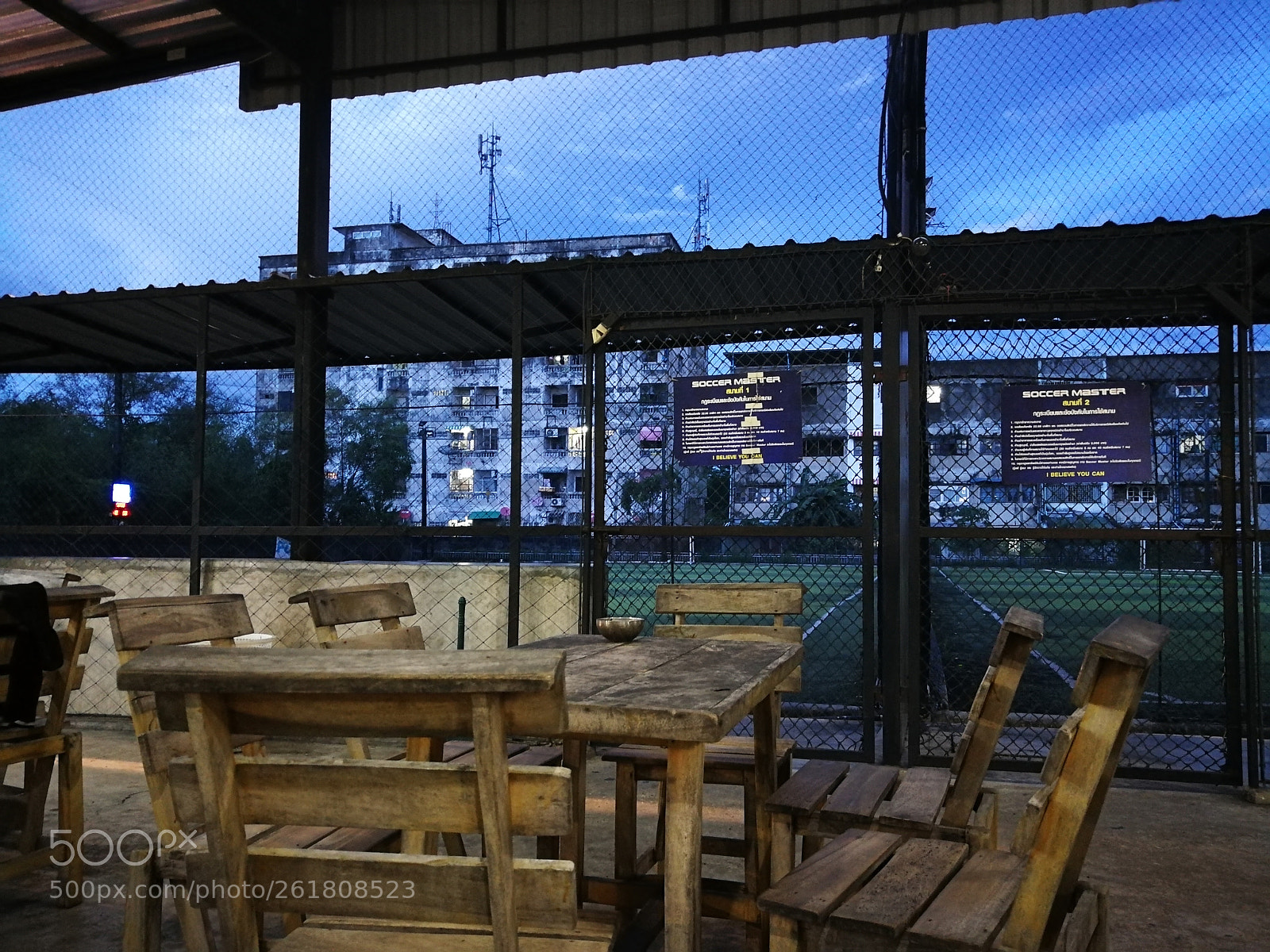 HUAWEI P10 Plus sample photo. สนามฟุตบอล​ soccer master photography