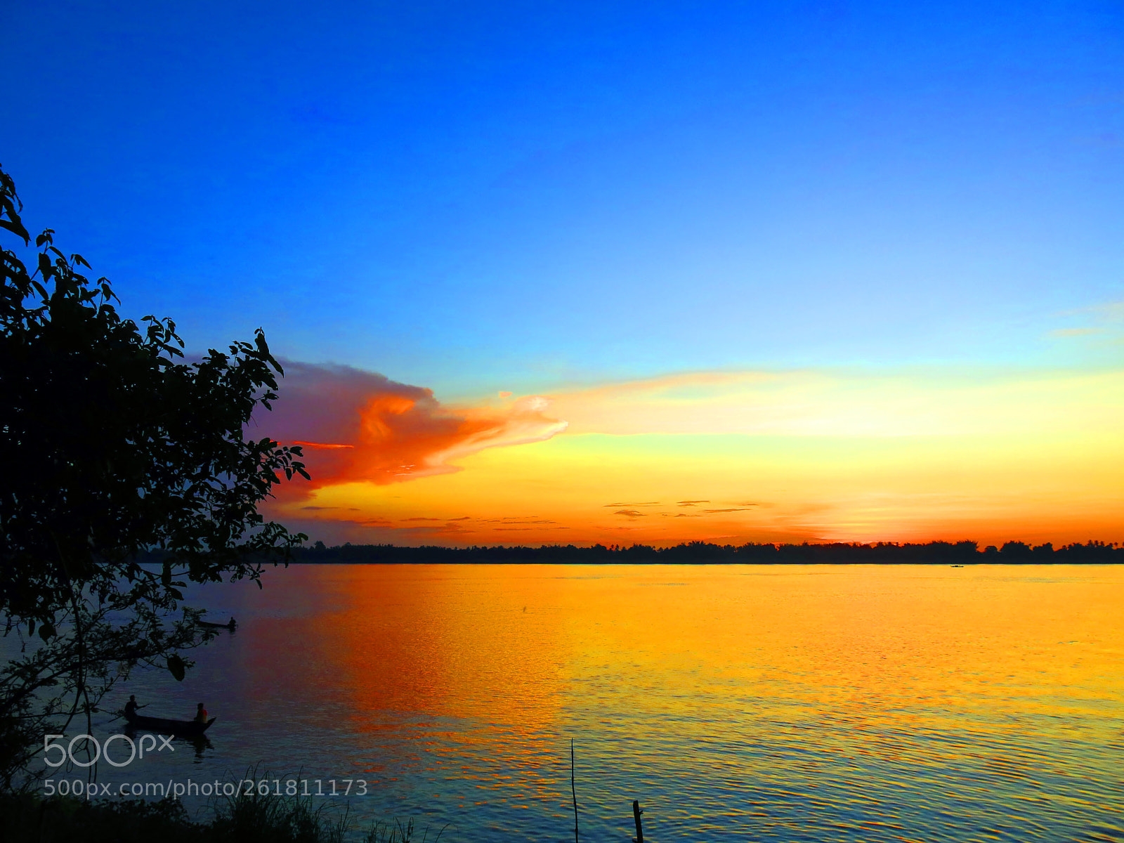 Canon PowerShot G15 sample photo. Sunset along mekong river photography