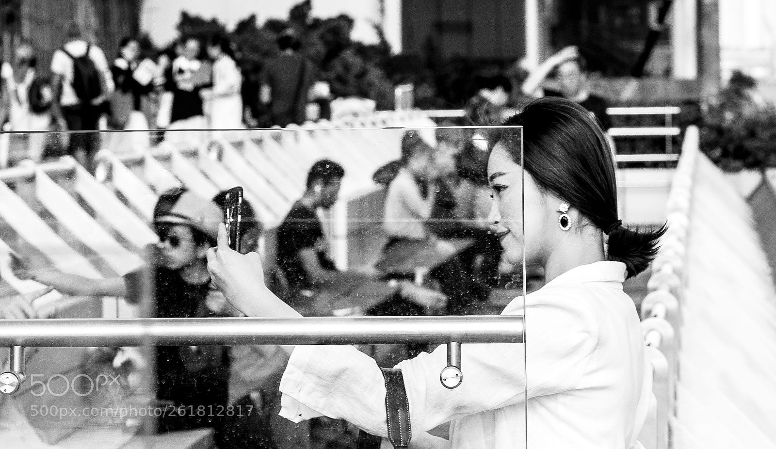 Sony a7R II sample photo. Hong kong selfie photography