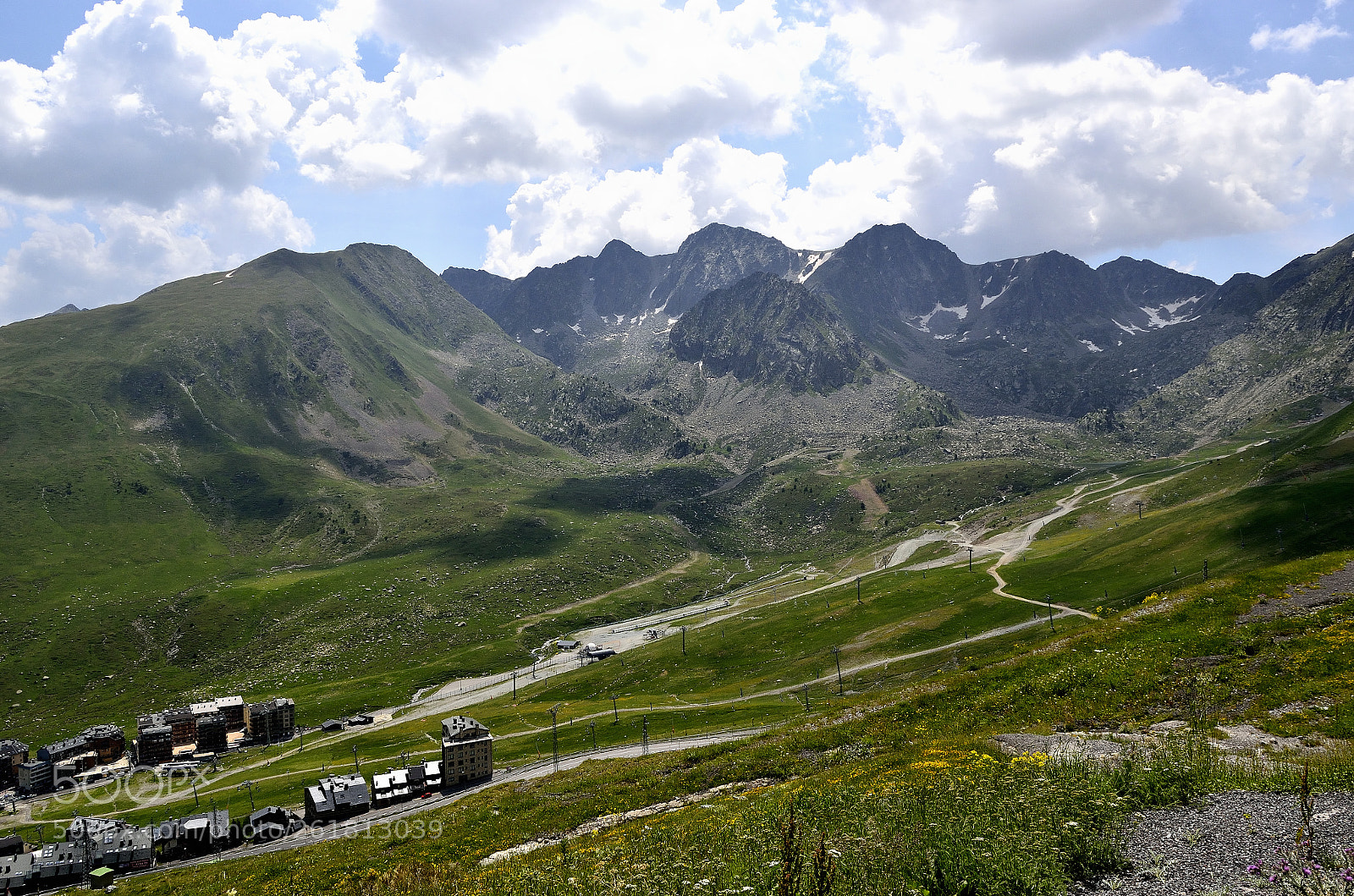 Nikon D5100 sample photo. Pista de esqu de photography