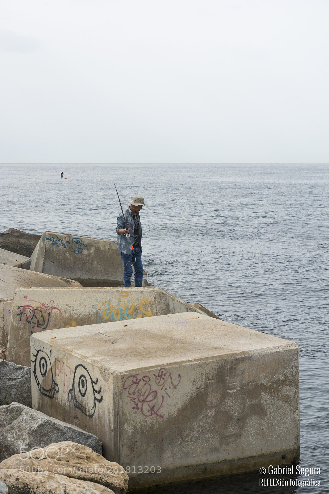 Nikon D7100 sample photo. Buscando la presa photography