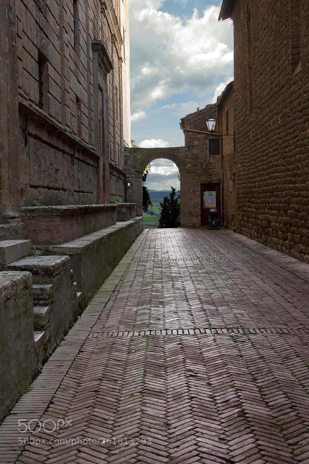 Canon EOS-1D Mark III sample photo. Pienza photography