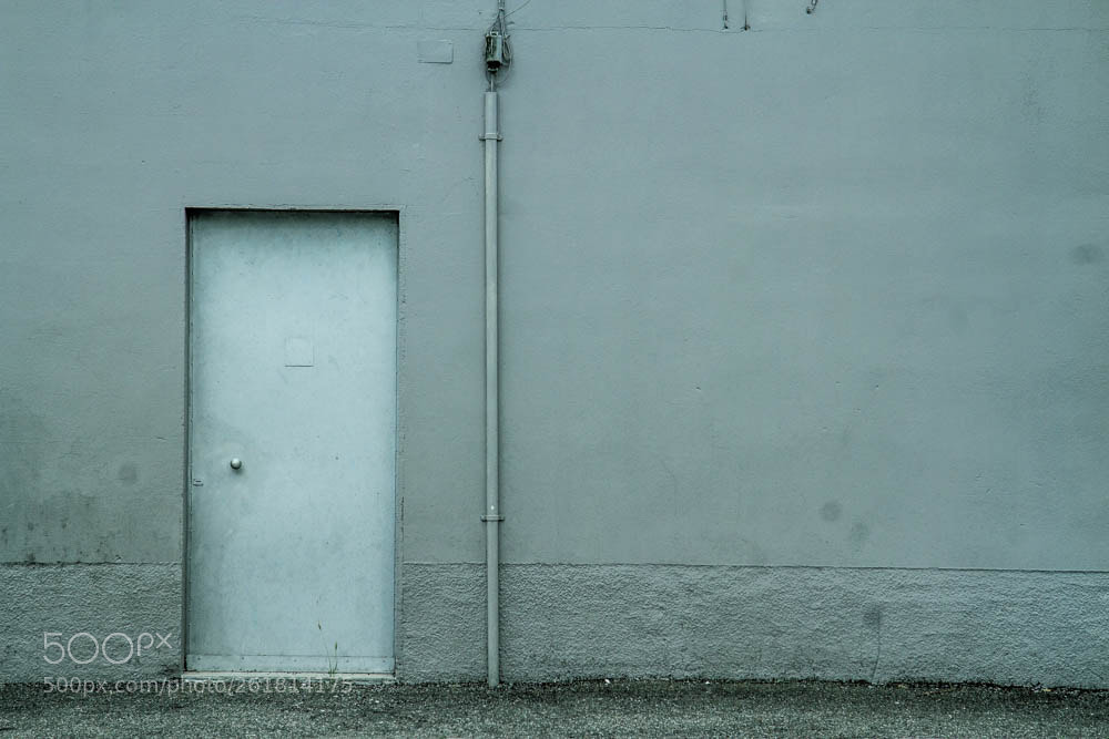 Canon EOS 7D sample photo. Door photography