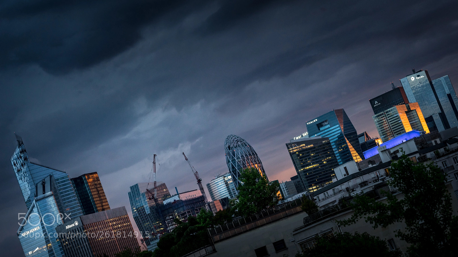 Sony a7 II sample photo. La défense photography