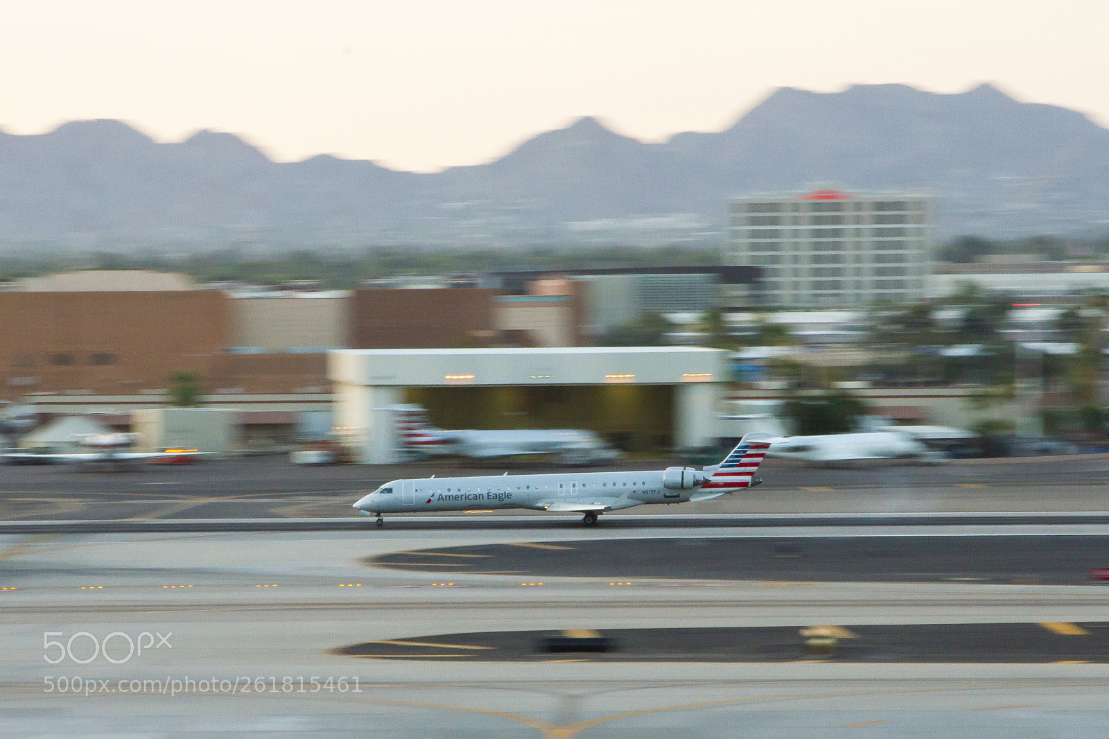 Canon EOS 7D sample photo. Domestic traffic at sky photography