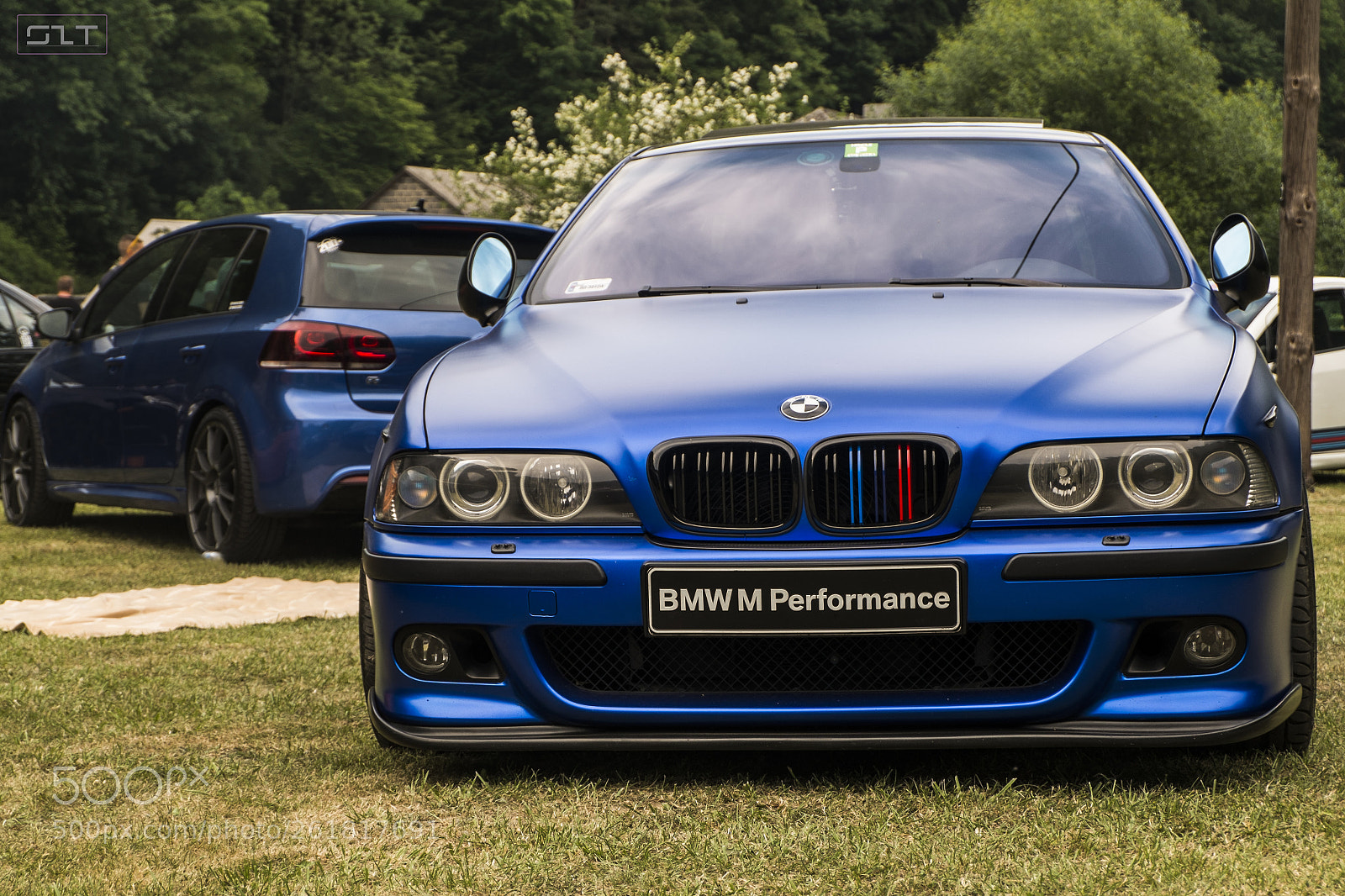 Fujifilm X-M1 sample photo. Bmw photography