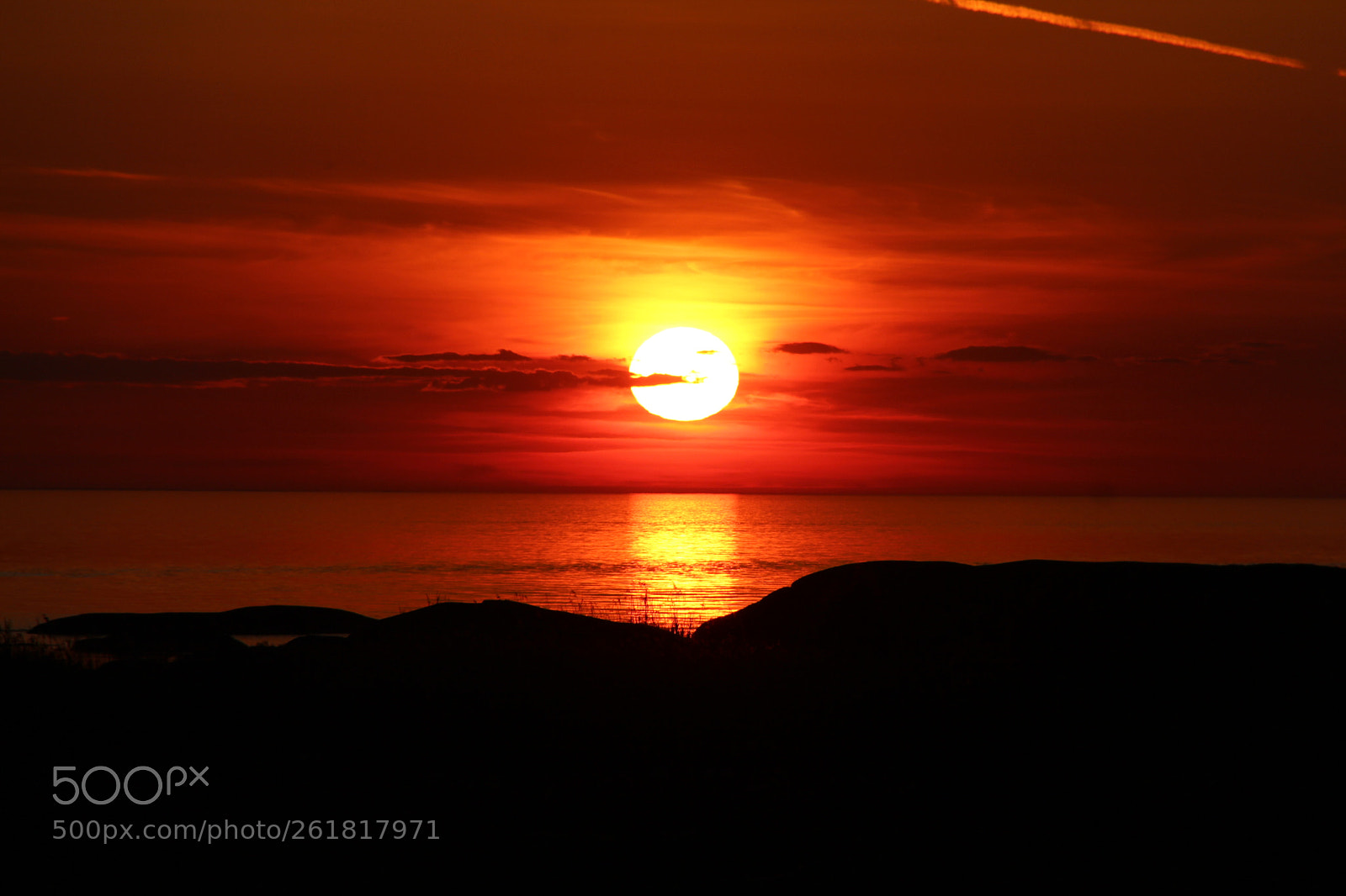 Canon EF-S 18-200mm F3.5-5.6 IS sample photo. Sunset photography