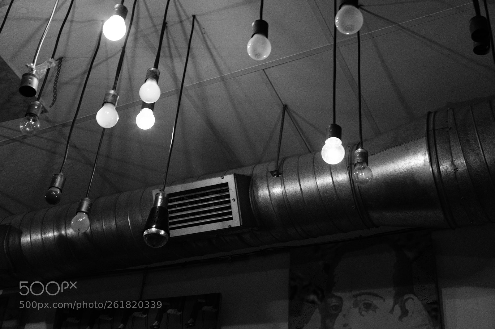 Fujifilm X-Pro2 sample photo. Light bulb luces de photography