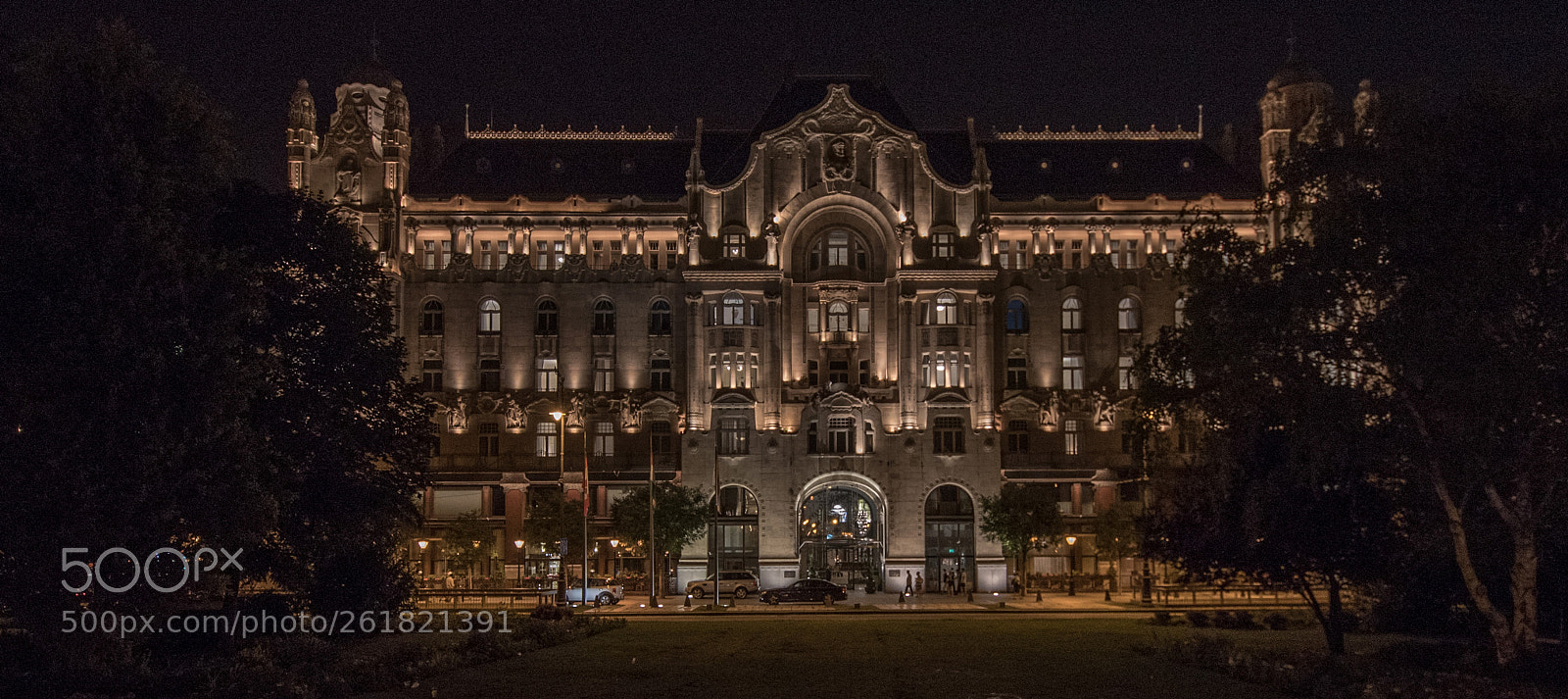 Nikon D750 sample photo. Gresham palace photography