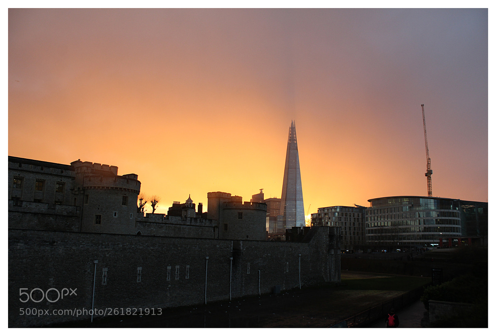 Canon EOS 1200D (EOS Rebel T5 / EOS Kiss X70 / EOS Hi) sample photo. London sunset photography