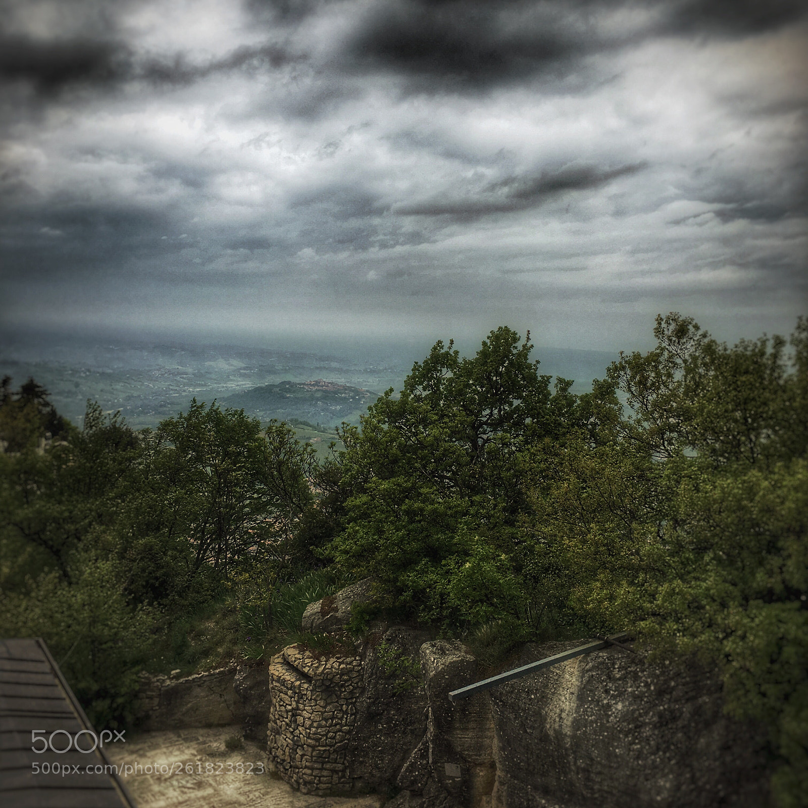Apple iPhone 6s Plus sample photo. San marino photography