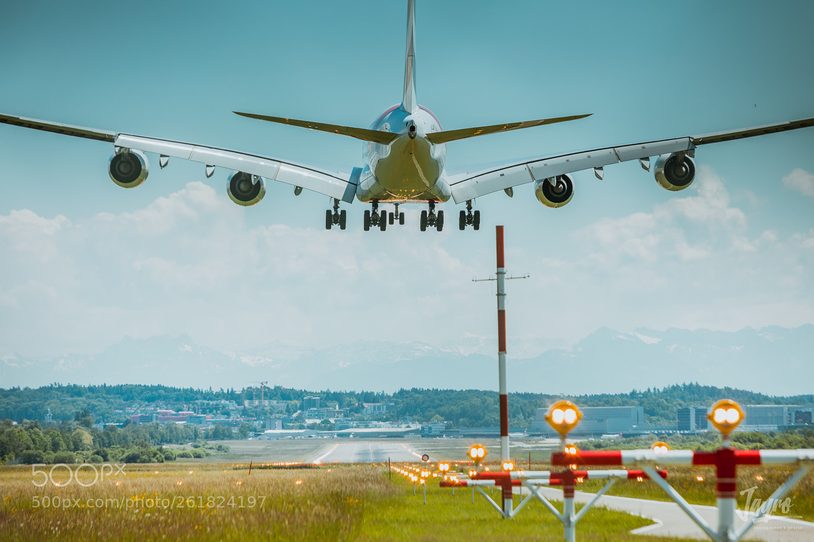 Canon EOS 5D Mark IV sample photo. A380 in the air photography