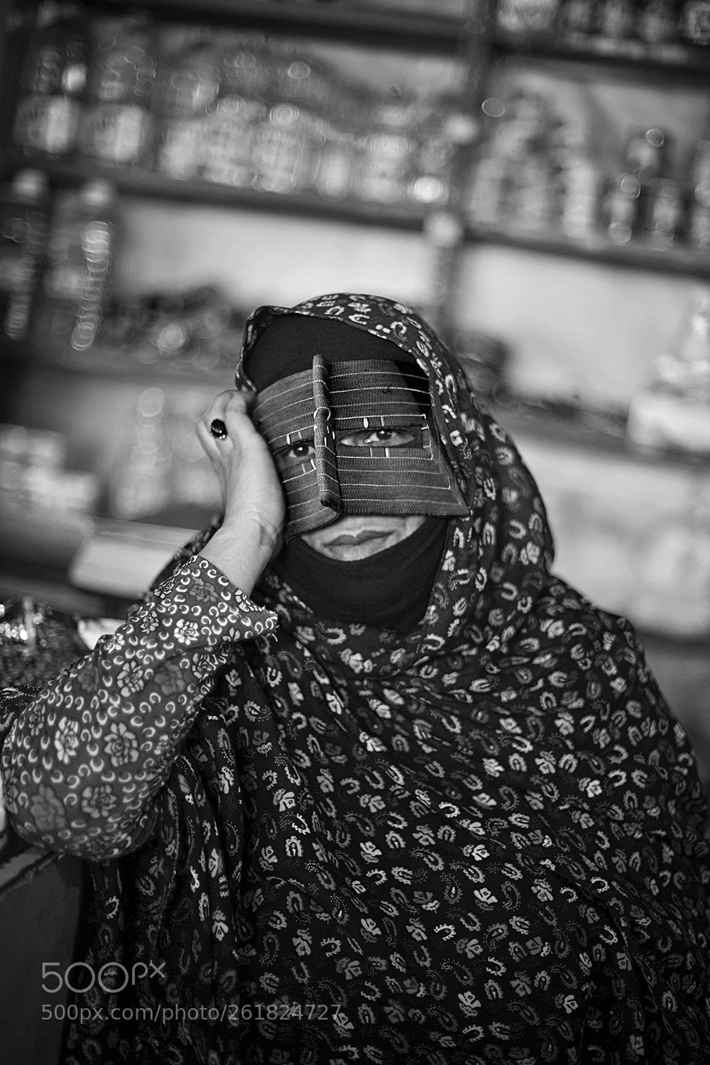 Canon EOS 5D Mark II sample photo. Bandari woman photography