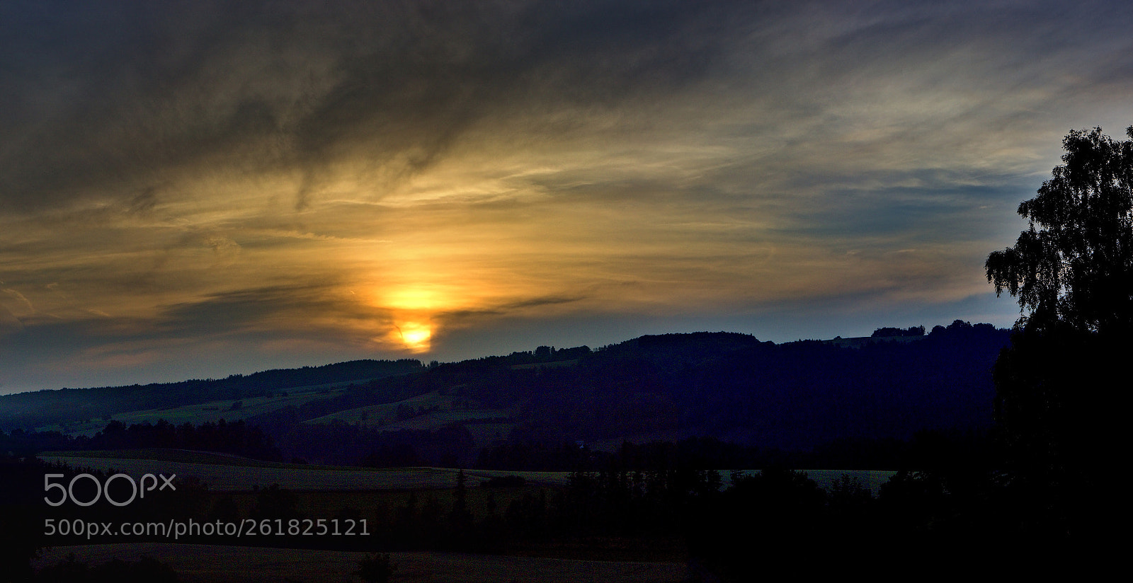 Canon EOS 600D (Rebel EOS T3i / EOS Kiss X5) sample photo. End of the day photography