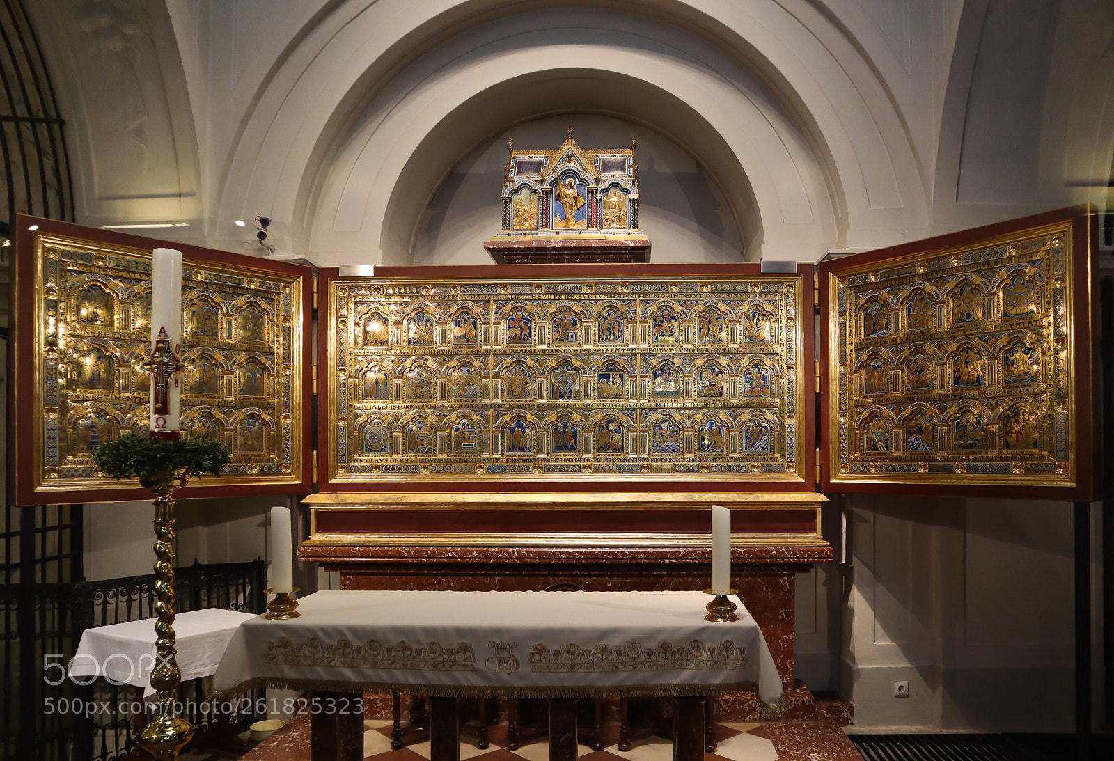 Canon EOS M50 (EOS Kiss M) sample photo. Vienna altar of verdun photography