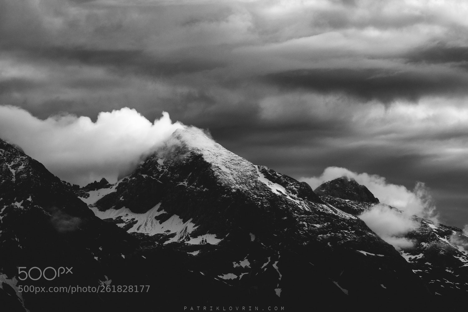 Canon EOS 80D sample photo. White clouds over the photography