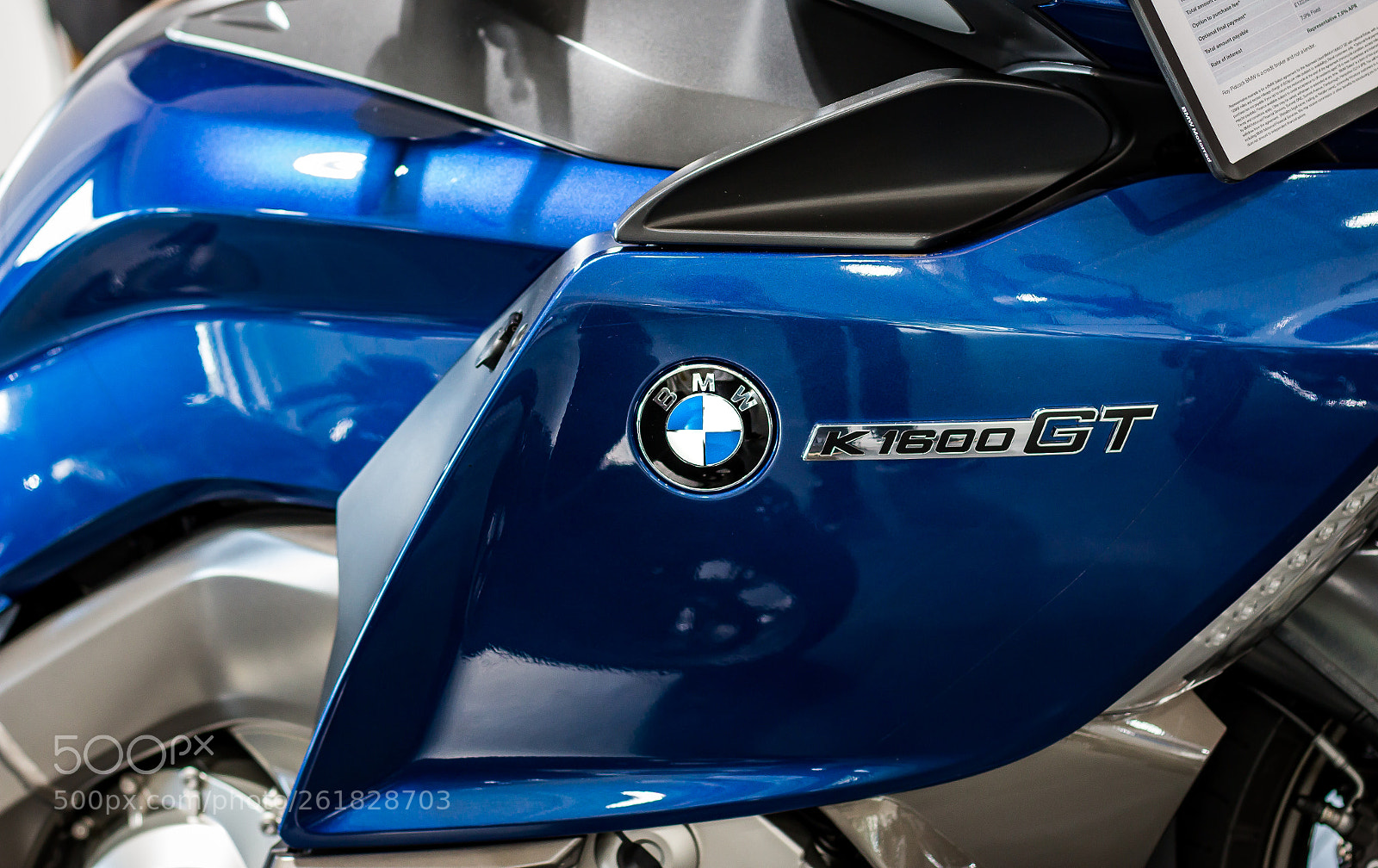 Canon EOS 70D sample photo. A modern sports bike photography