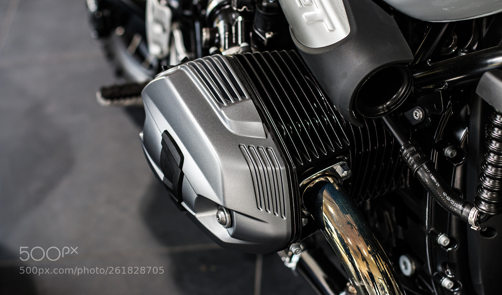 Canon EOS 70D sample photo. A modern sports bike photography