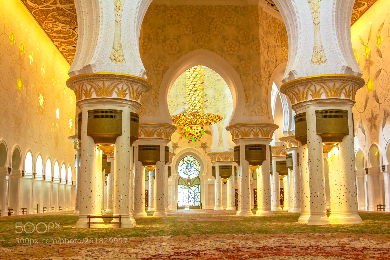 Canon EOS 550D (EOS Rebel T2i / EOS Kiss X4) sample photo. Panorama main prayer hall photography