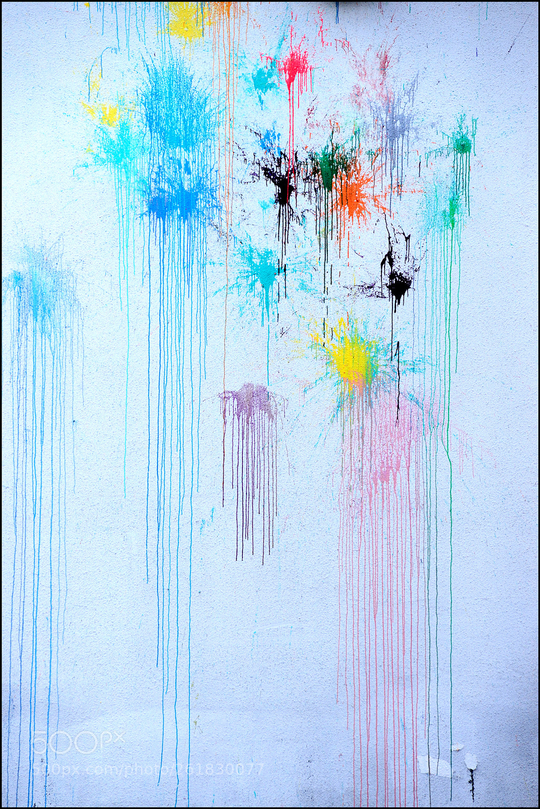 Nikon AF-Nikkor 80-200mm F2.8D ED sample photo. Splatterings on a wall photography