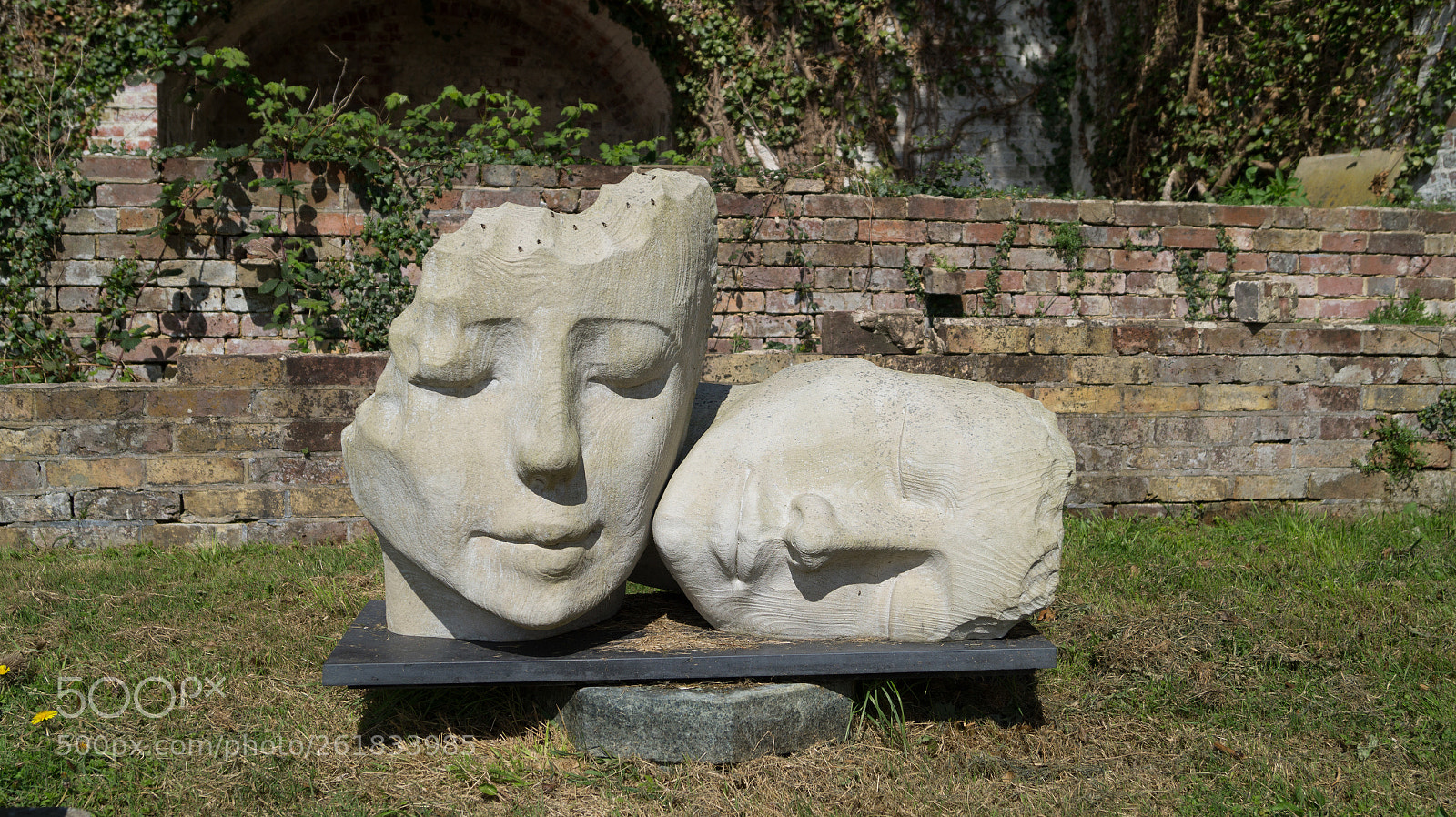 Sony SLT-A58 sample photo. Sculpture photography