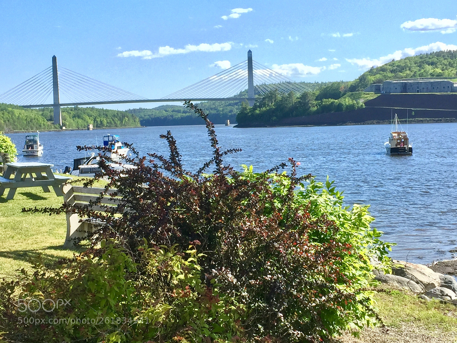 Apple iPhone 6 sample photo. Narrow observatory bridge photography