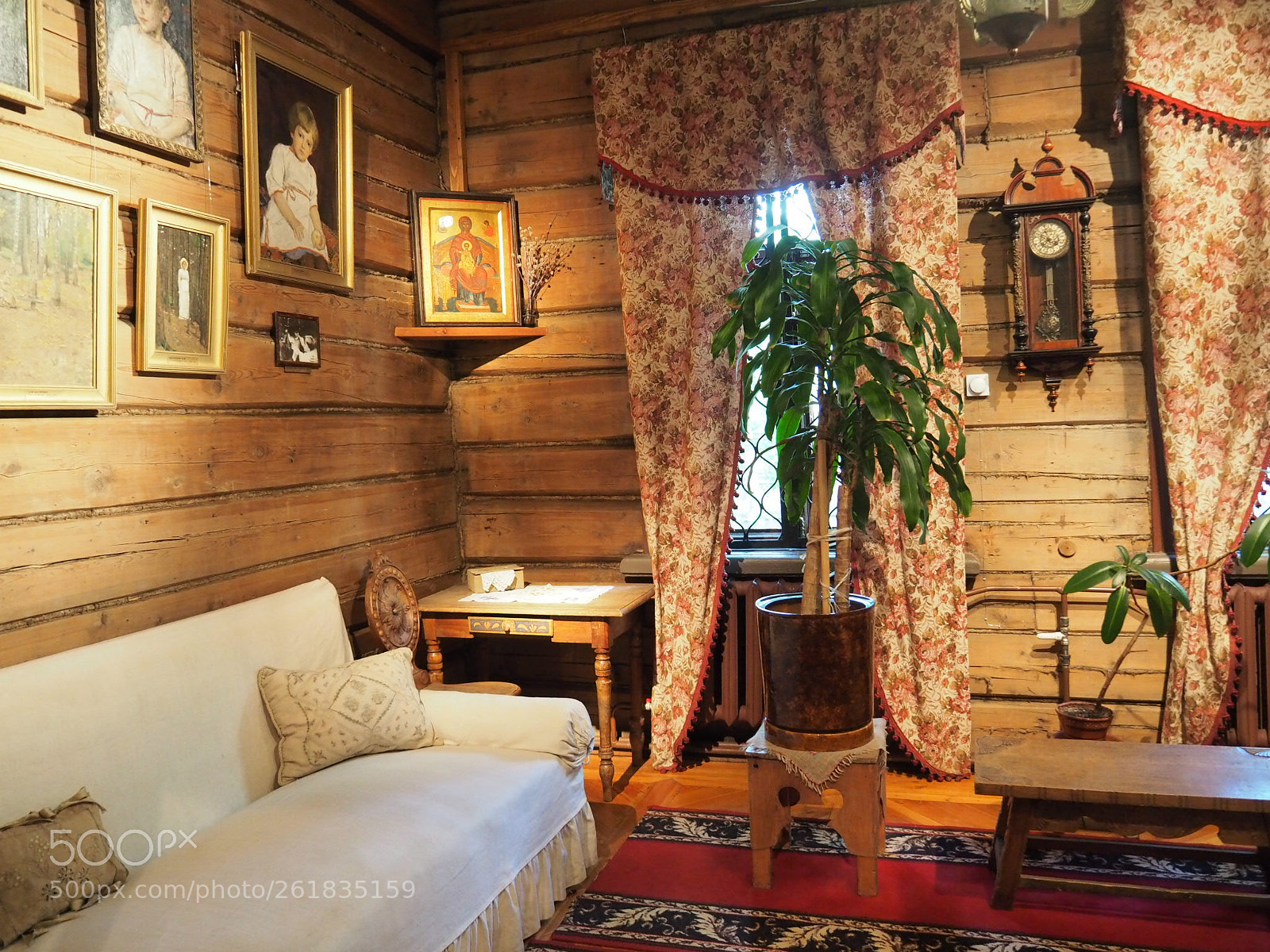 Olympus OM-D E-M10 sample photo. Vasnetsov's house photography