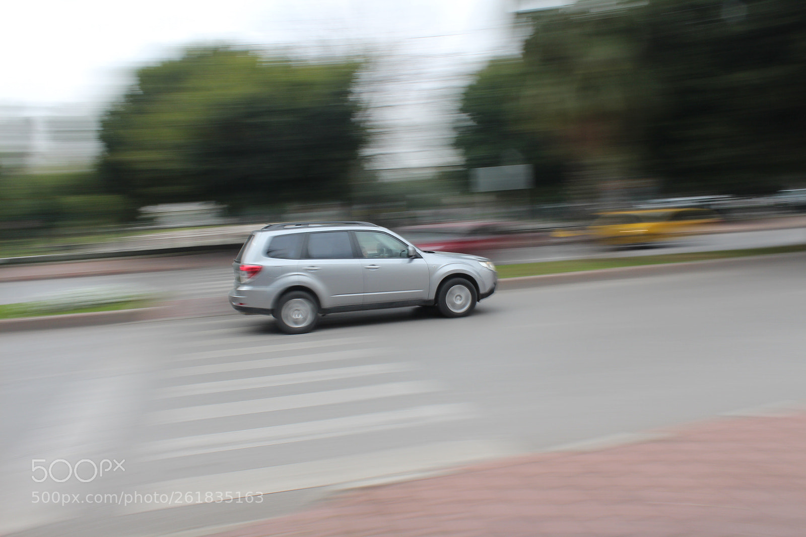 Canon EOS 650D (EOS Rebel T4i / EOS Kiss X6i) sample photo. Panning photography