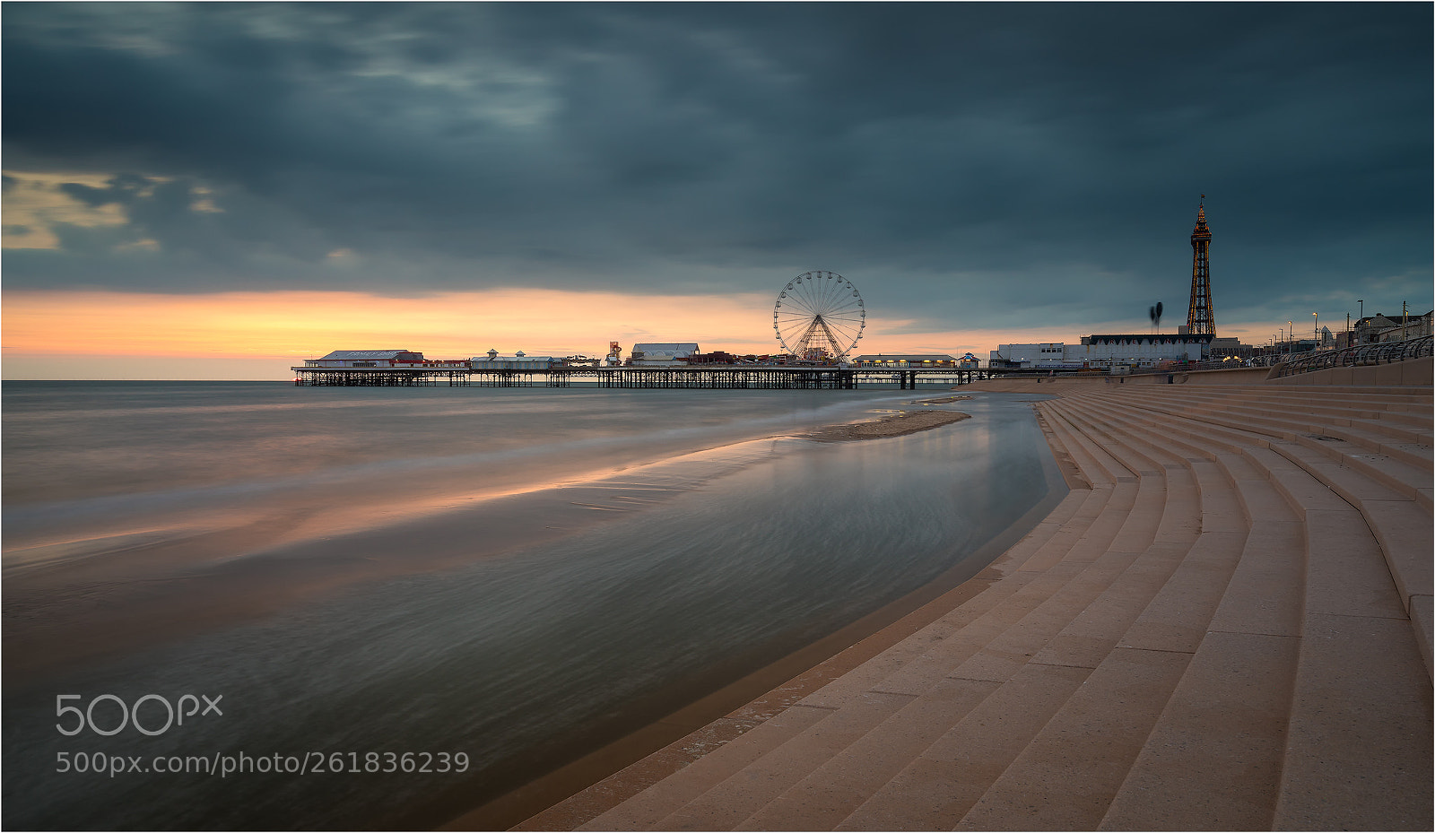 Canon EOS 5D Mark IV sample photo. Blackpool photography