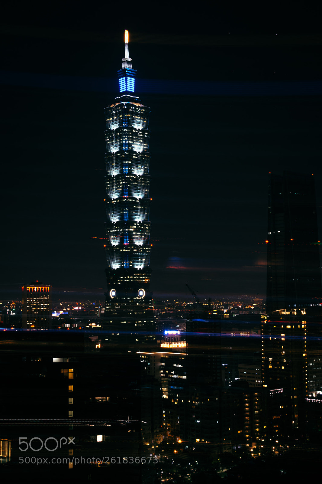 Nikon D7200 sample photo. Moving lights photography