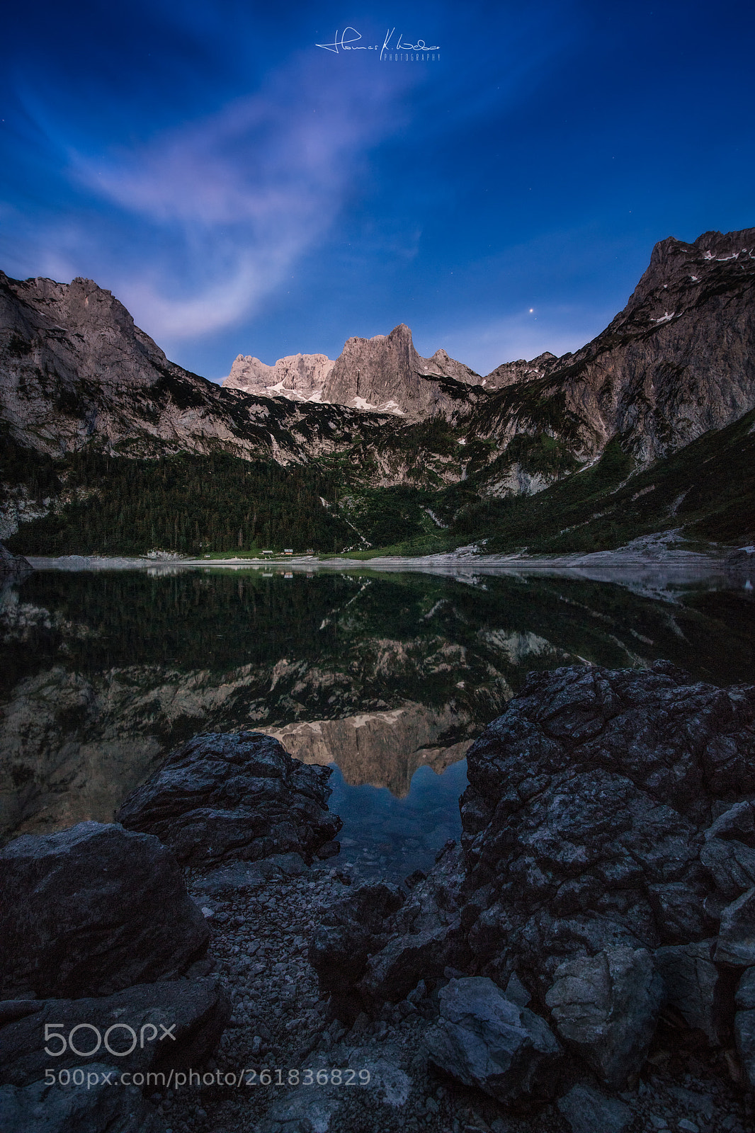 Canon EOS 5DS R sample photo. Blue hour photography