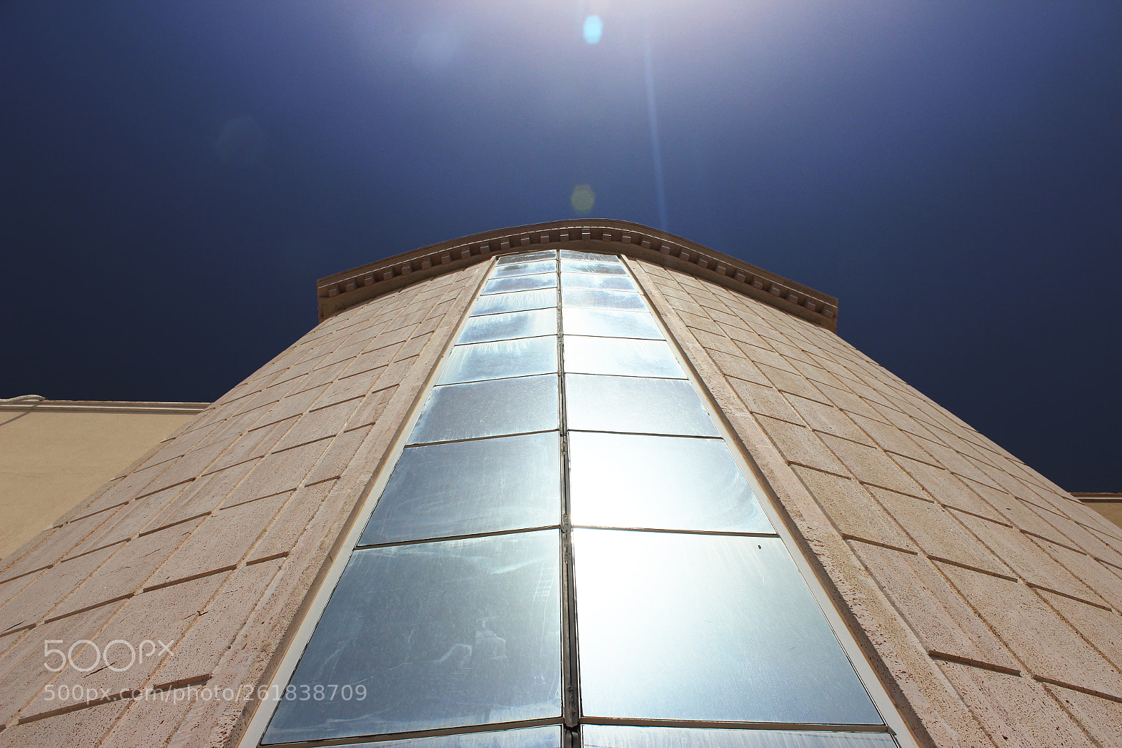 Canon EOS 600D (Rebel EOS T3i / EOS Kiss X5) sample photo. Building photography