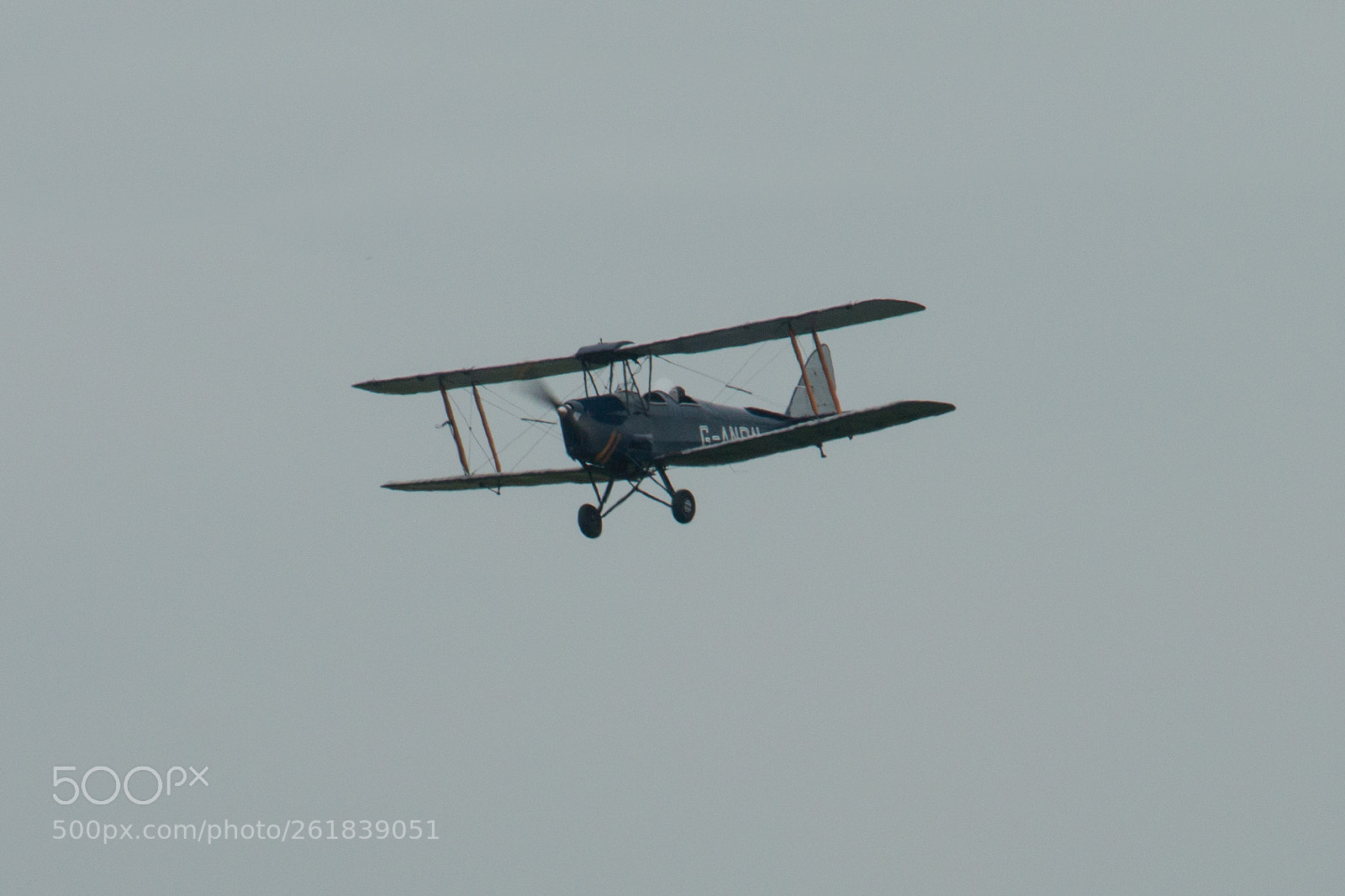 Canon EOS 70D sample photo. Tiger moth,  g-anrn (r-l) photography