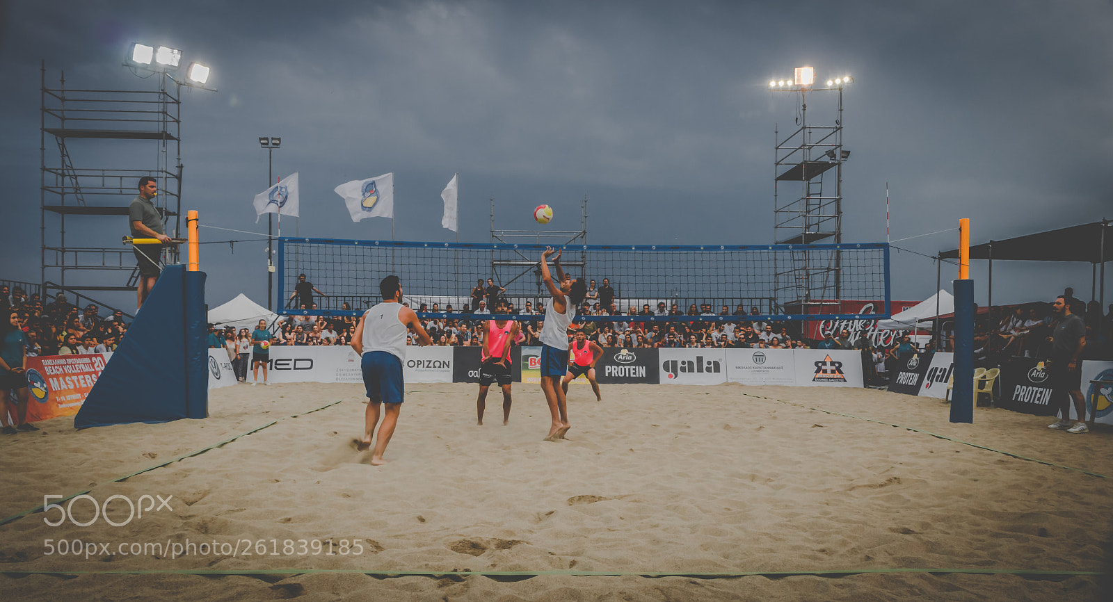 Canon EOS 750D (EOS Rebel T6i / EOS Kiss X8i) sample photo. Beach volley photography