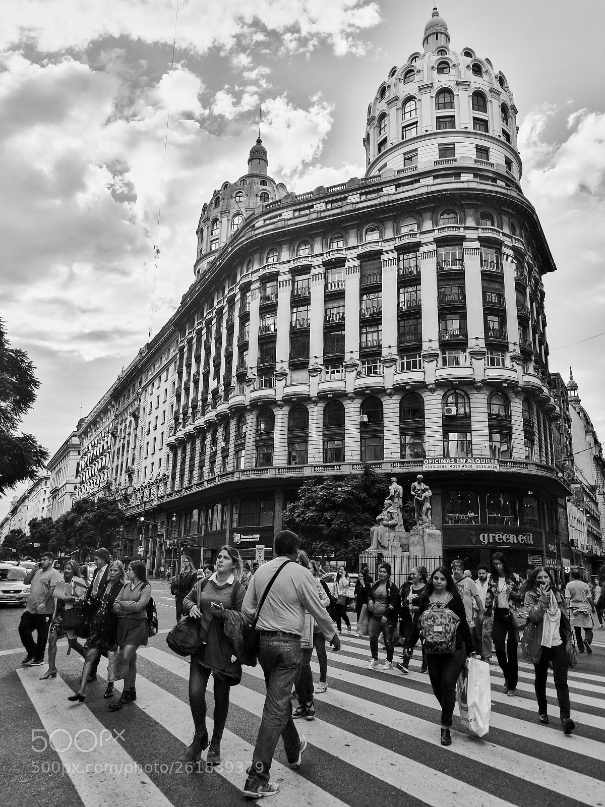 HUAWEI P9 sample photo. Florida y diagonal norte photography