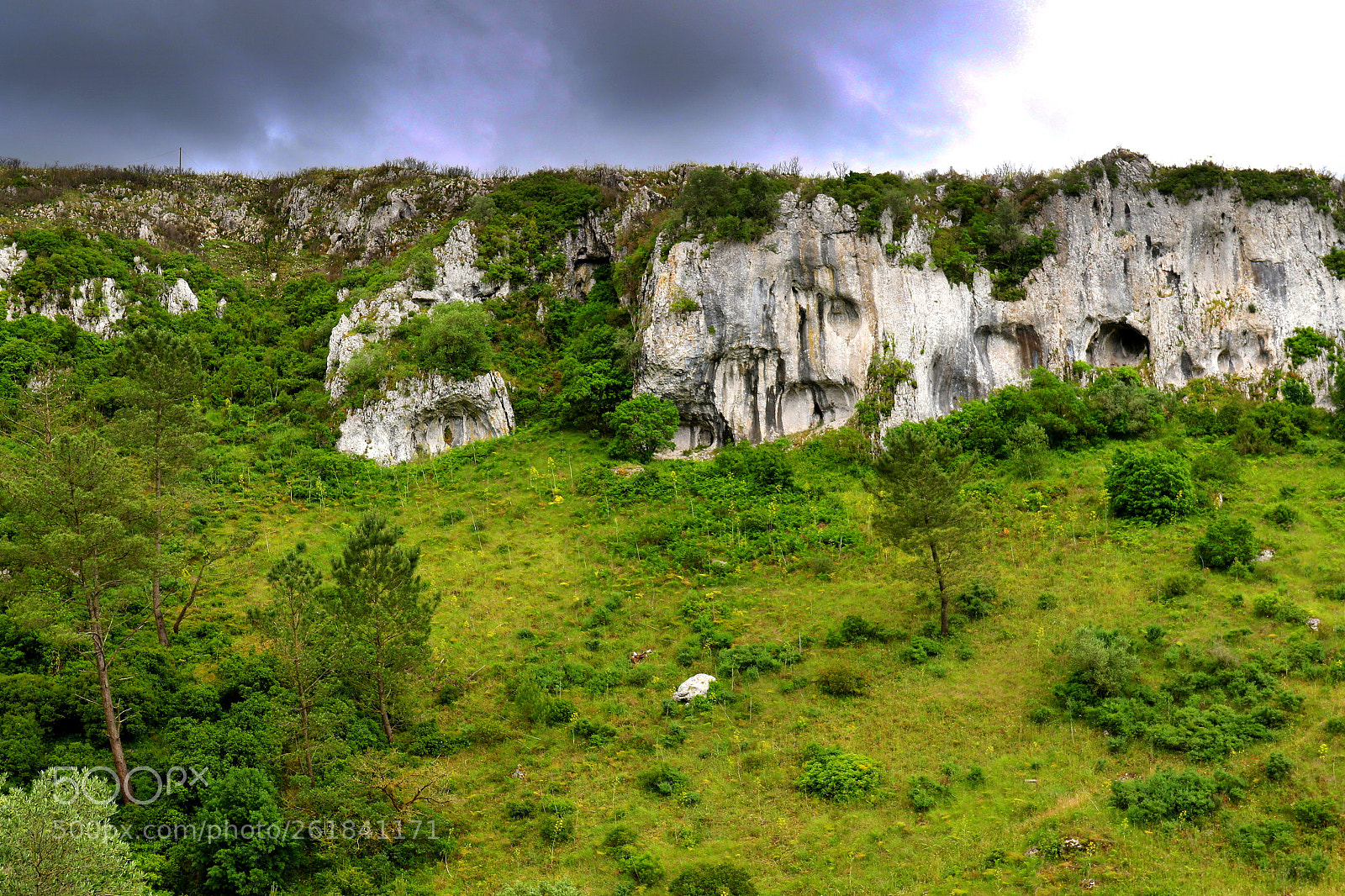 Canon EF 24-70mm F4L IS USM sample photo. Caves photography